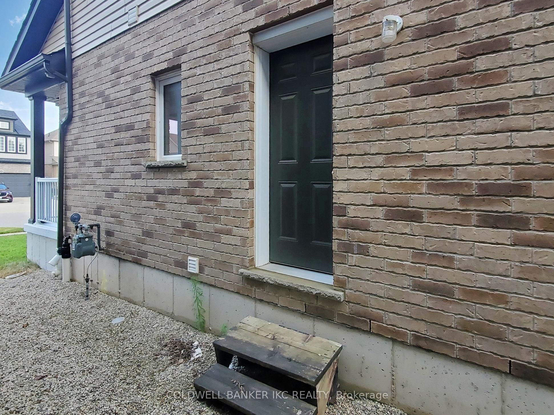 34 Mistywood Street Property Photo 28
