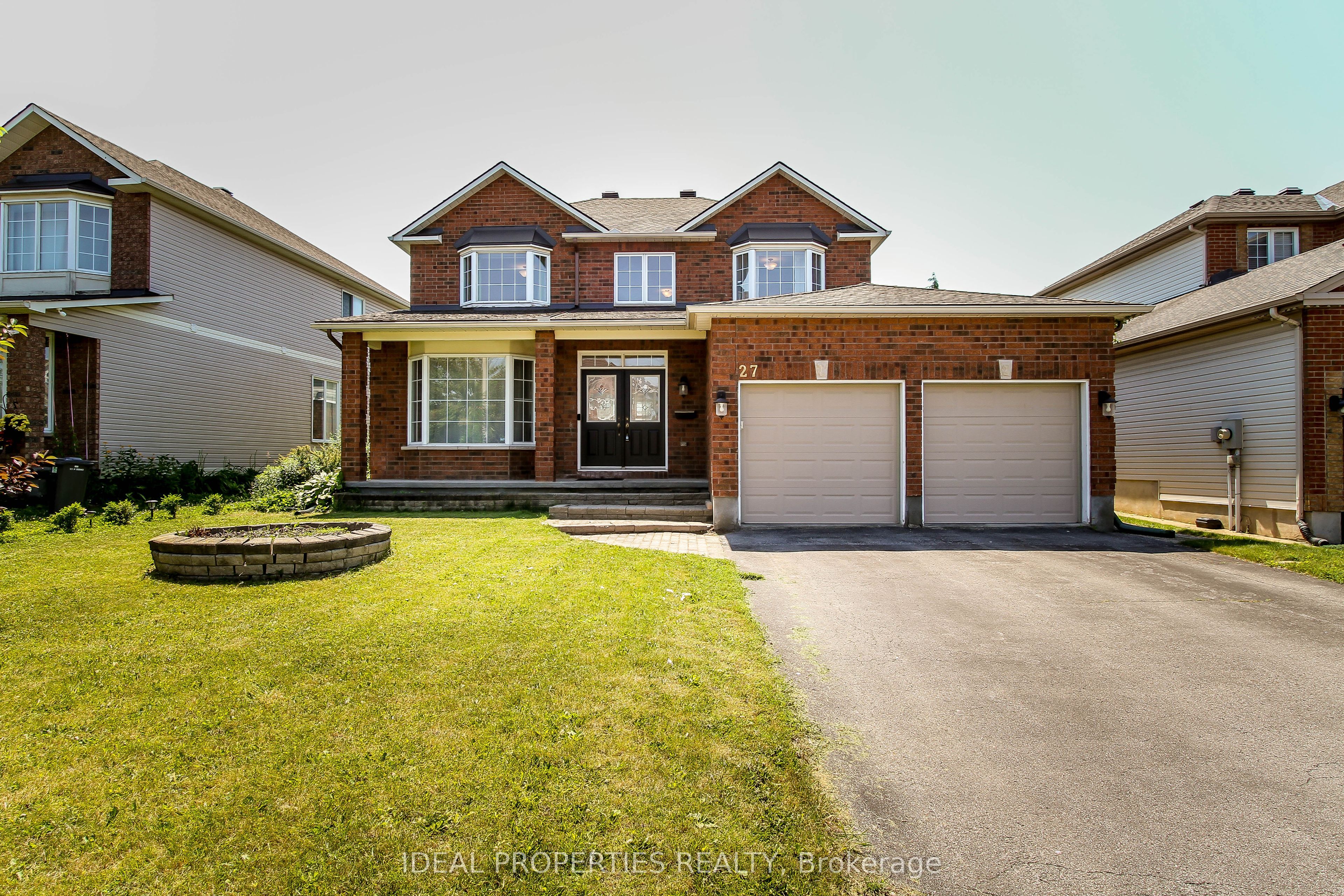 27 Fanterra Way Property Photo 1