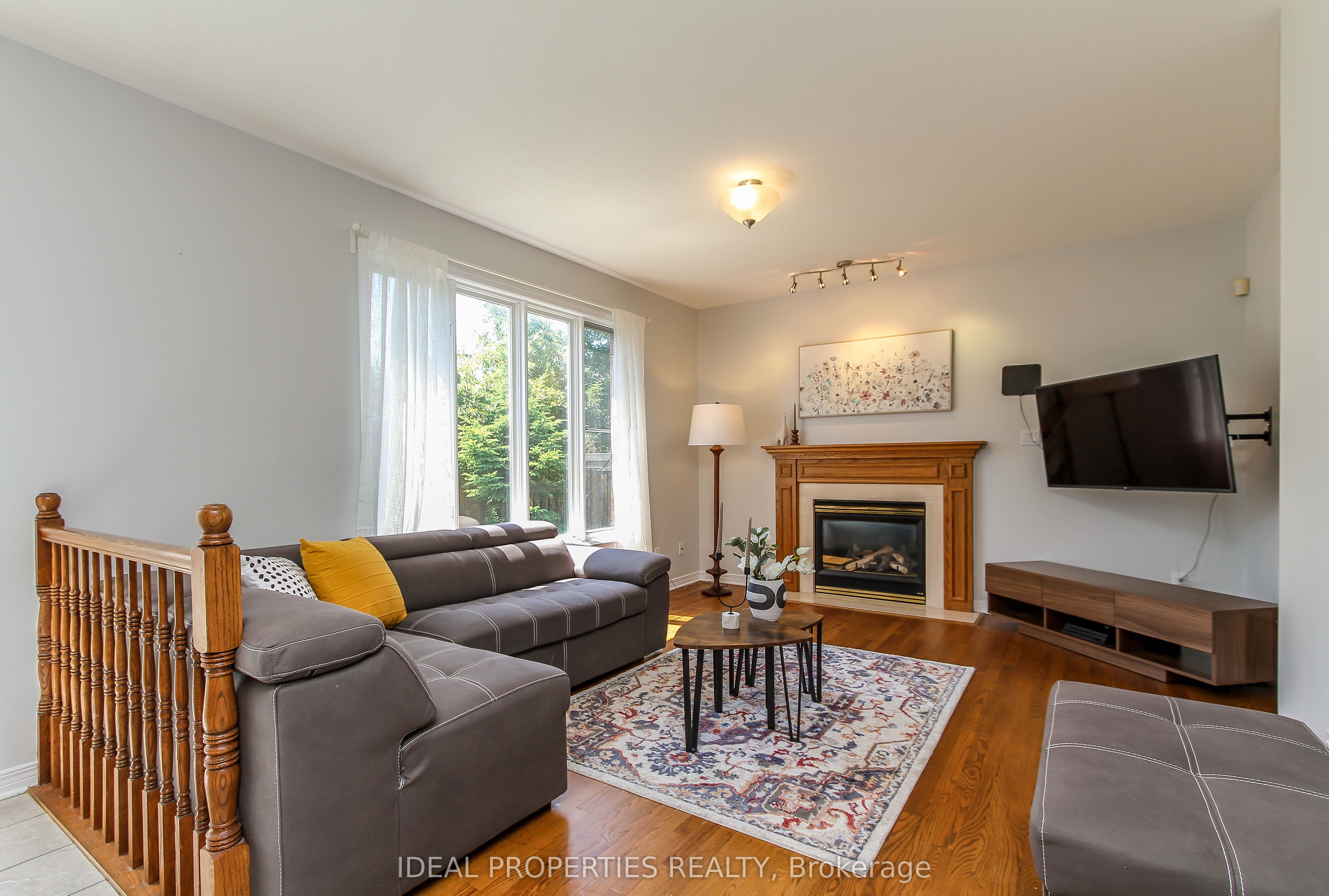 27 Fanterra Way Property Photo 11