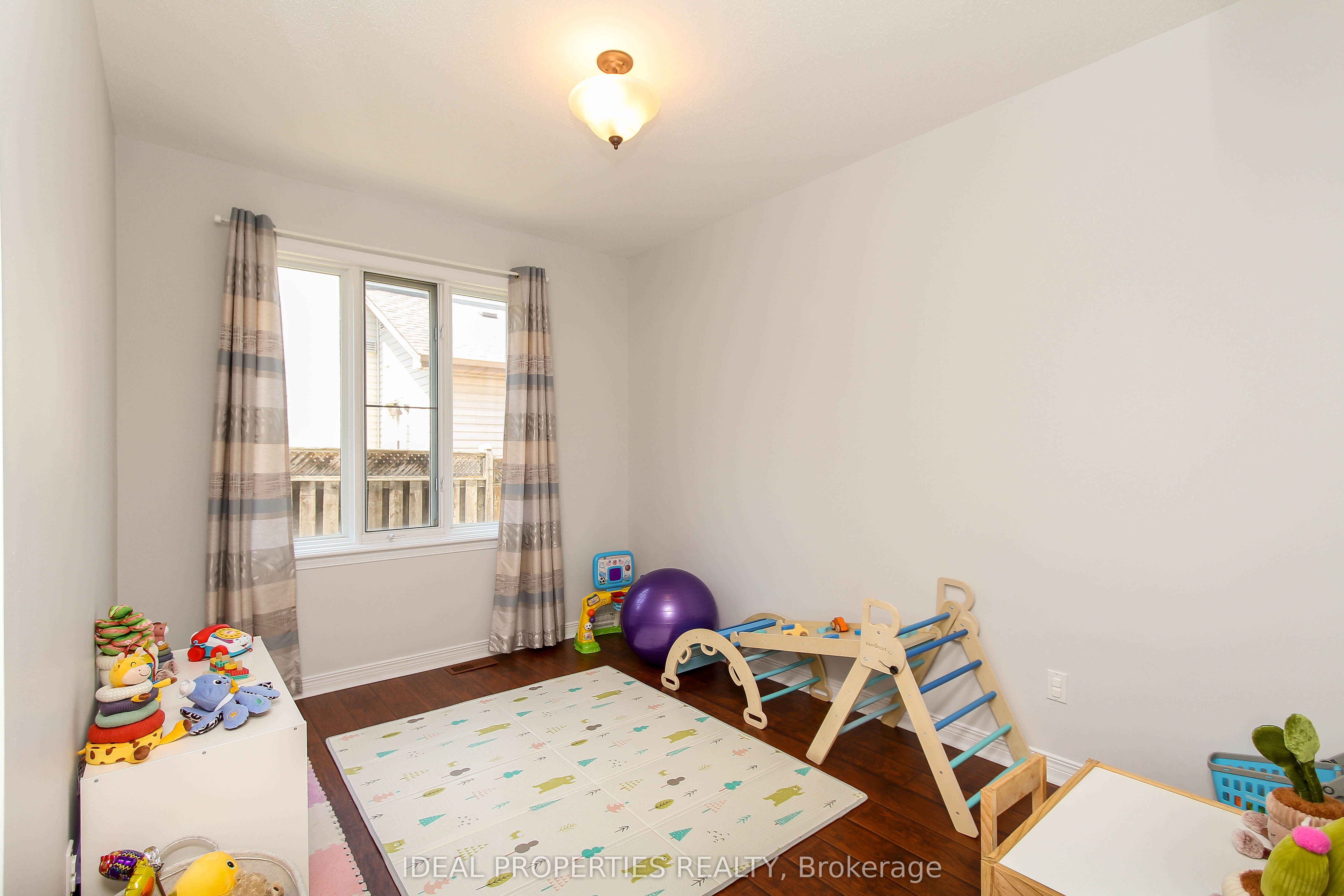 27 Fanterra Way Property Photo 19