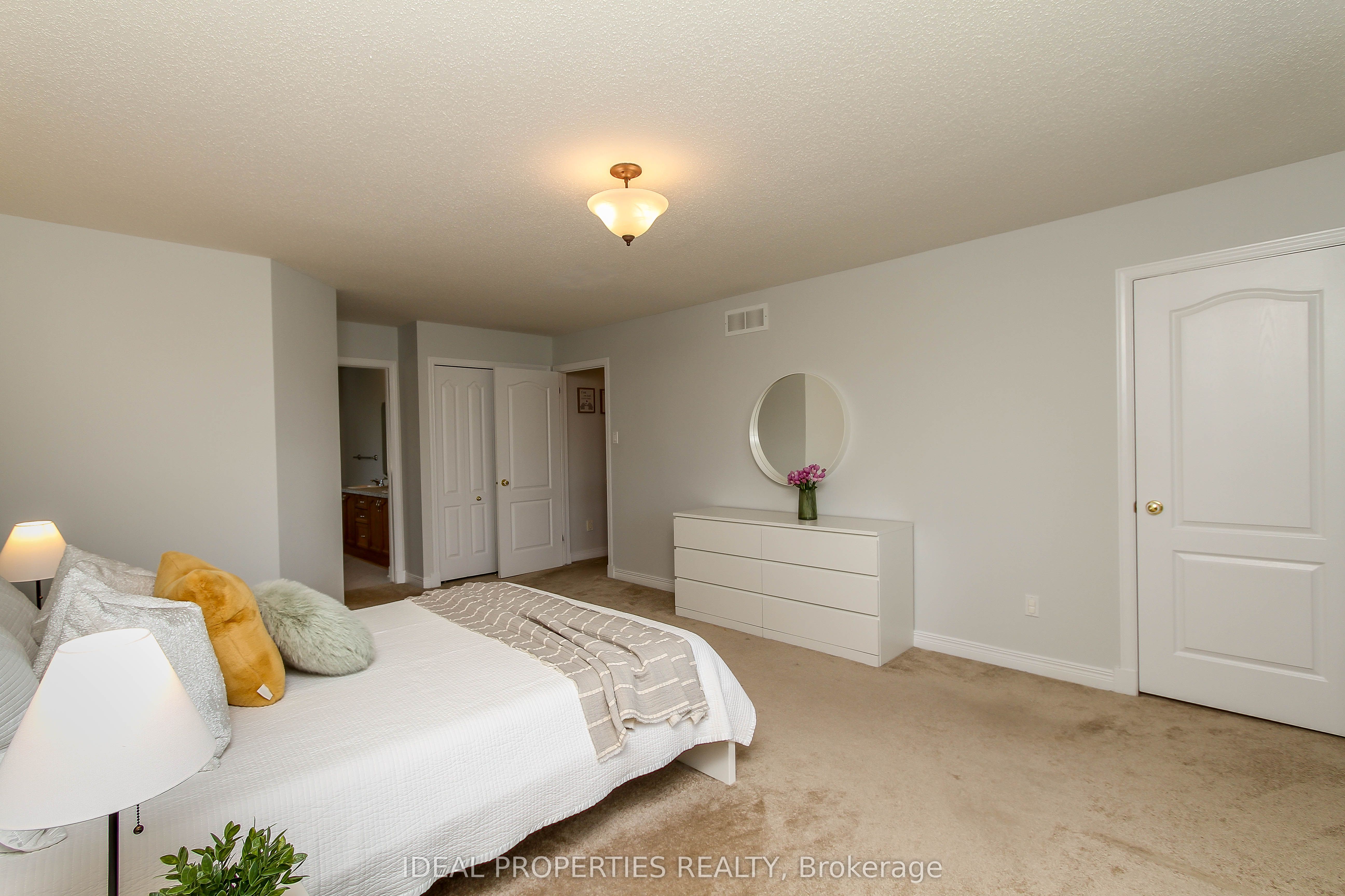 27 Fanterra Way Property Photo 27