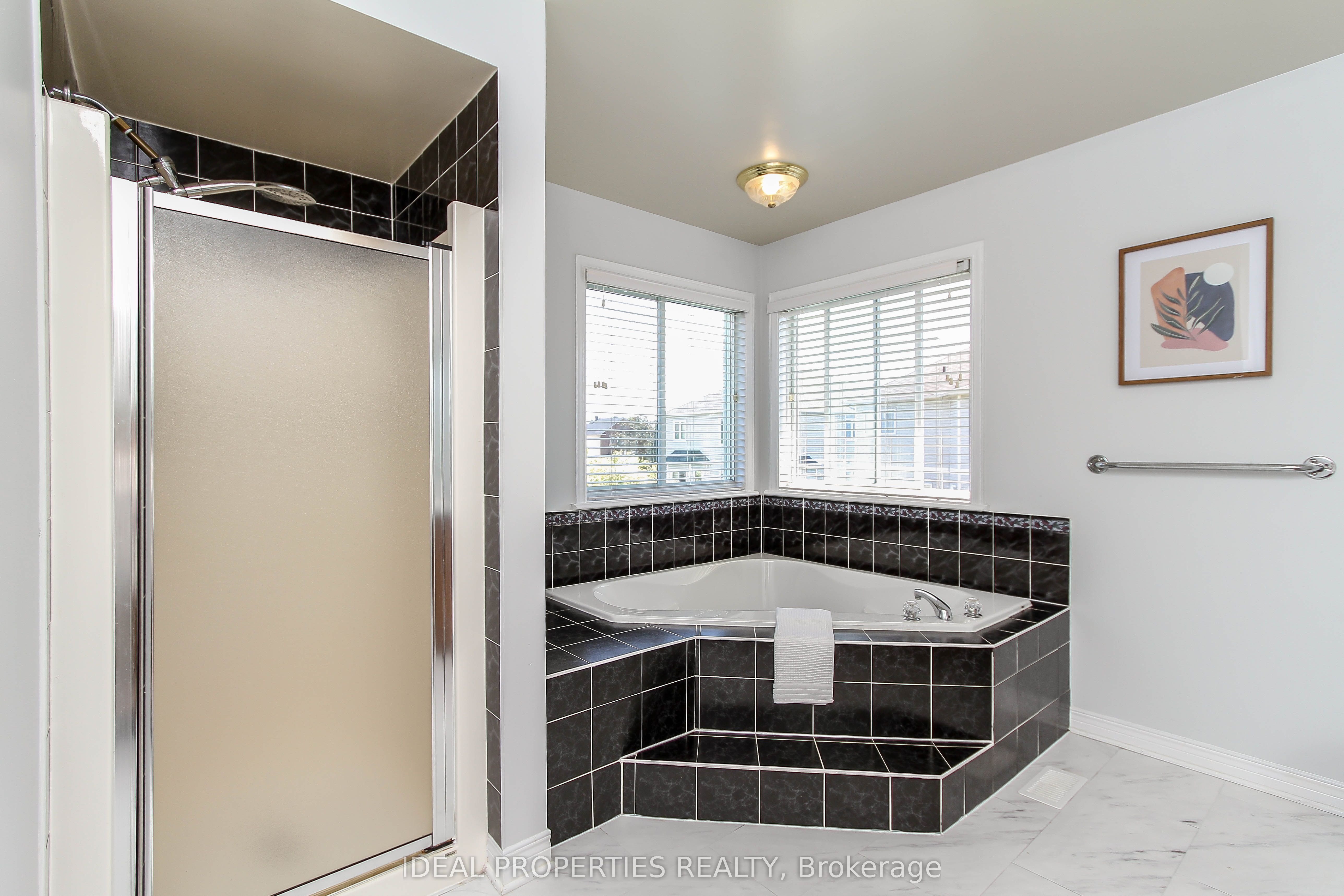 27 Fanterra Way Property Photo 29