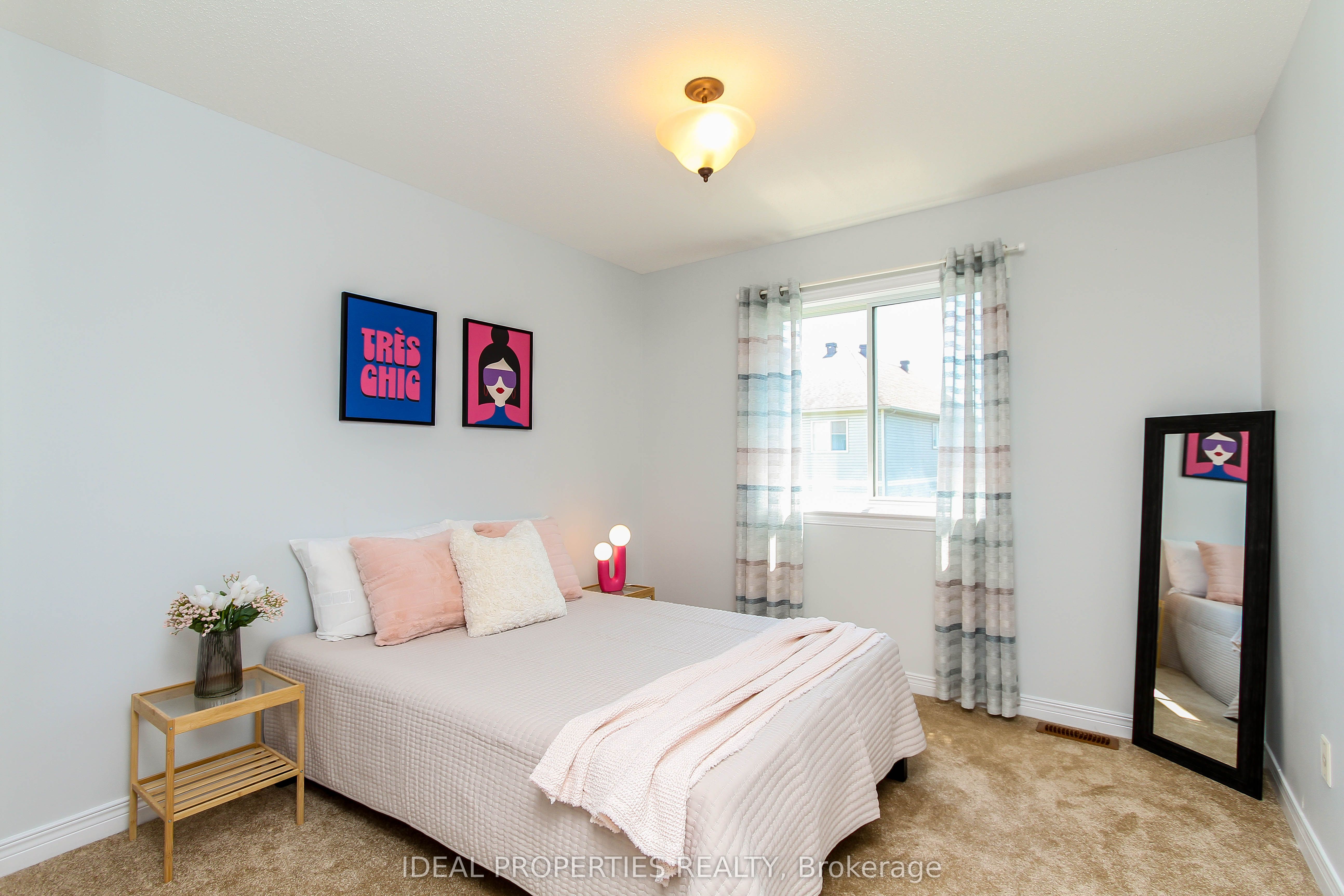 27 Fanterra Way Property Photo 30