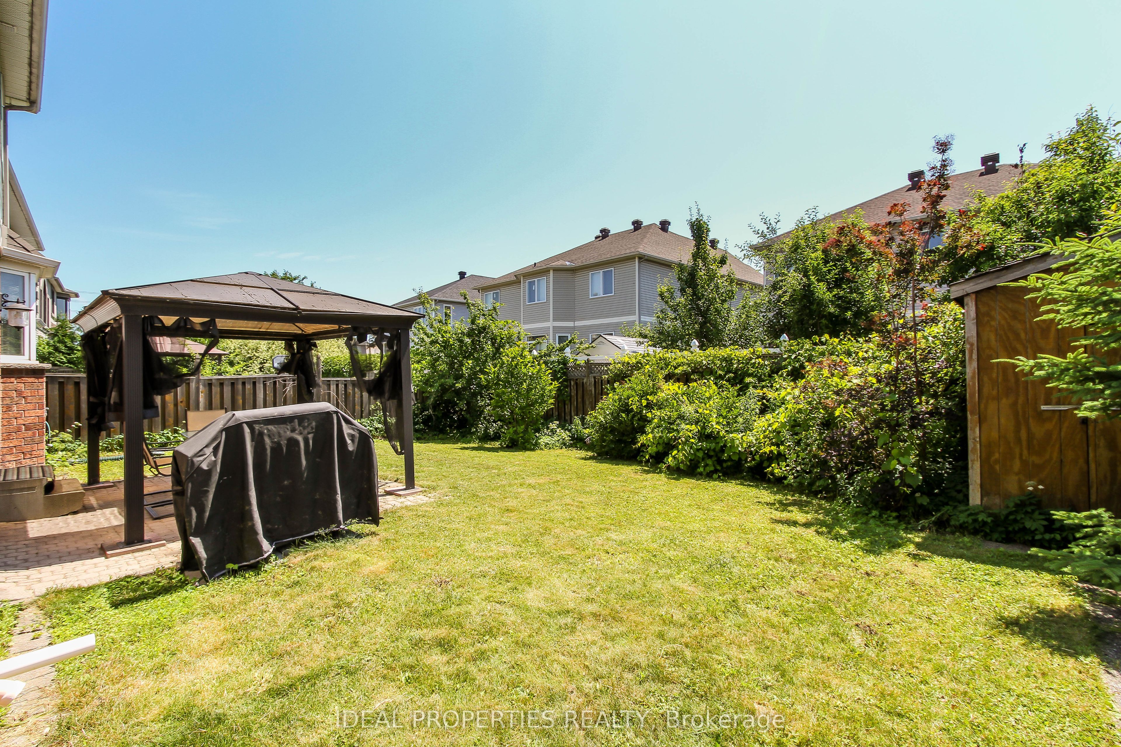 27 Fanterra Way Property Photo 45