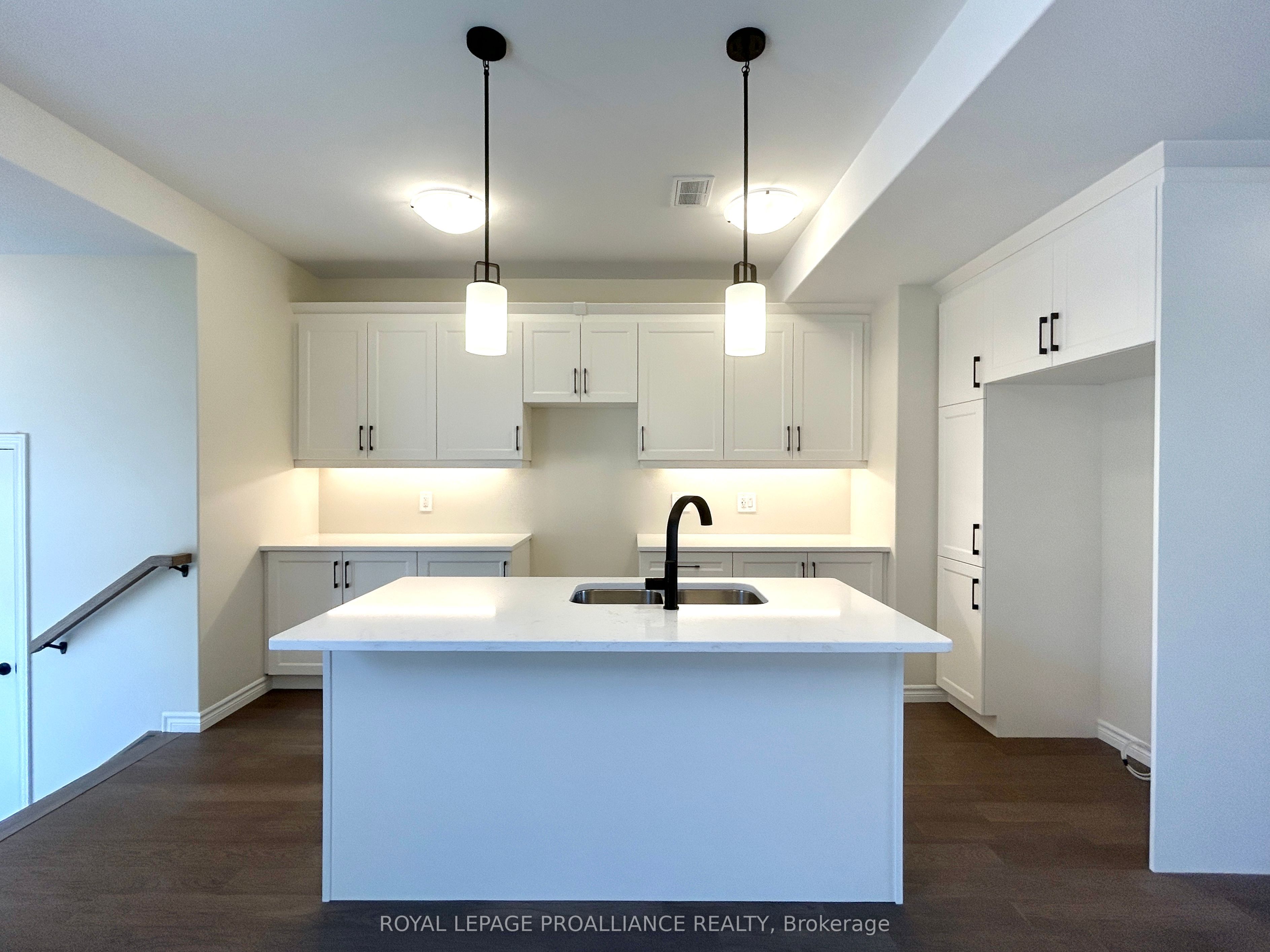16 Riverstone Way Property Photo 6