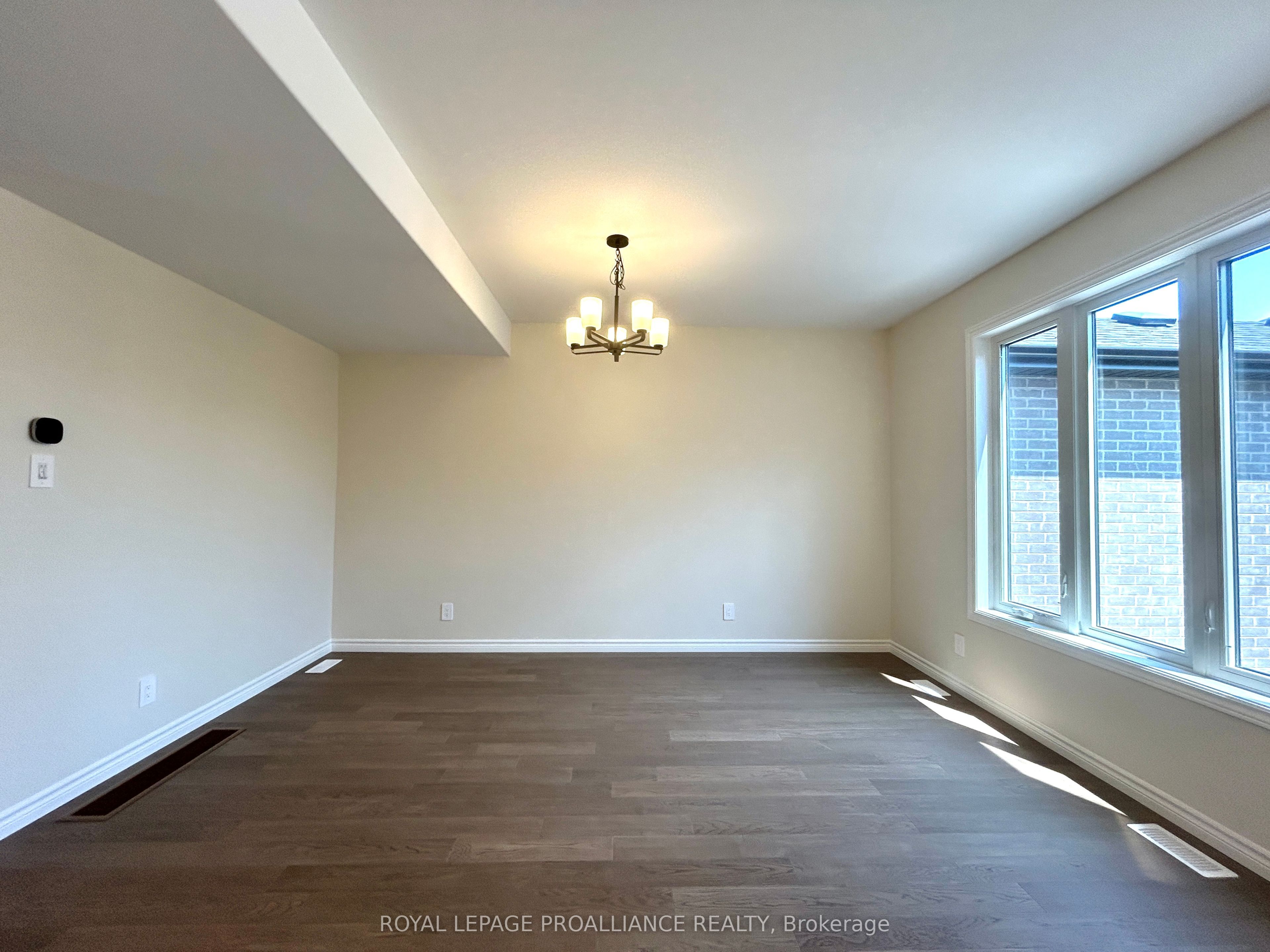 16 Riverstone Way Property Photo 8