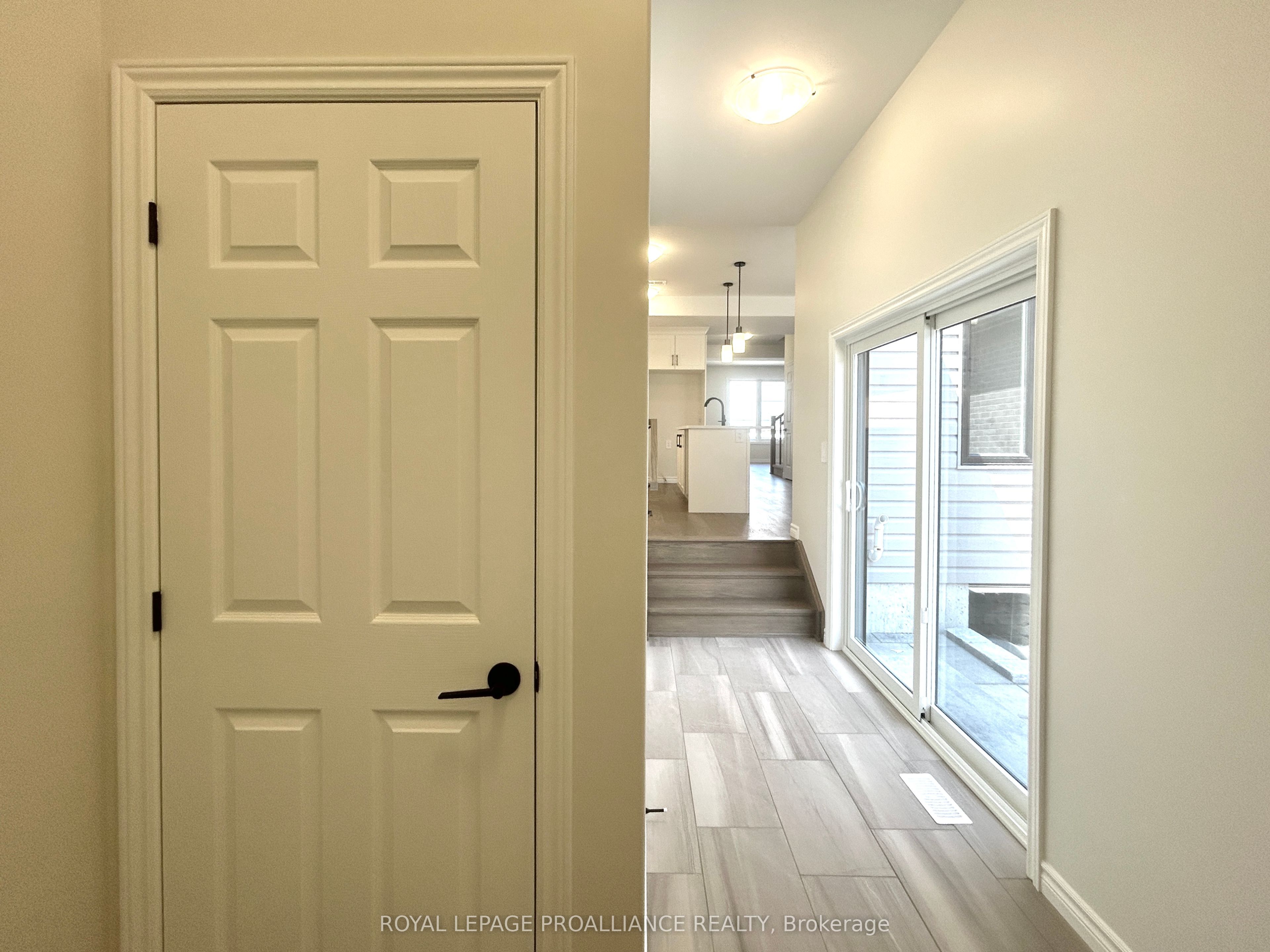 16 Riverstone Way Property Photo 10