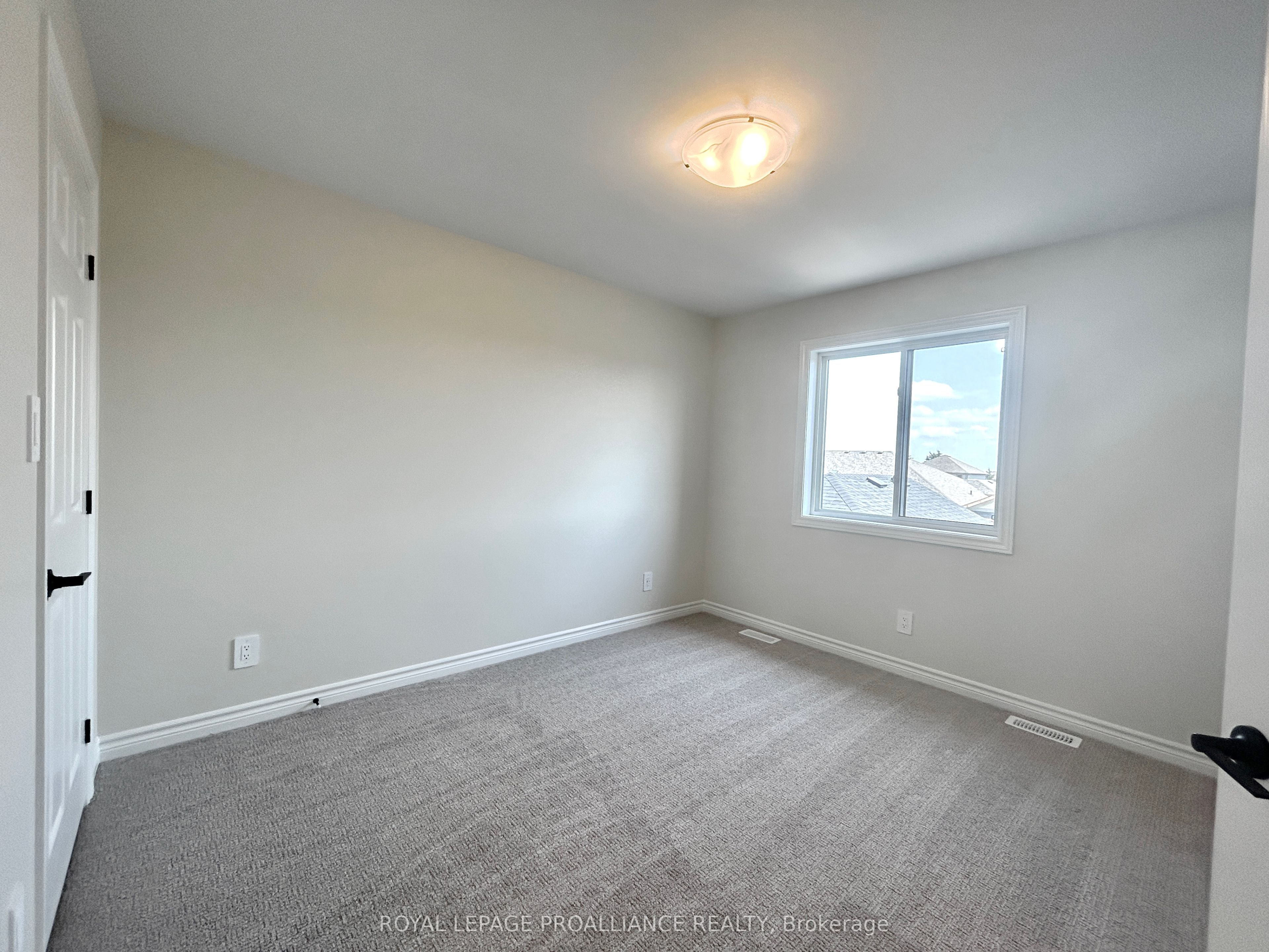 16 Riverstone Way Property Photo 19
