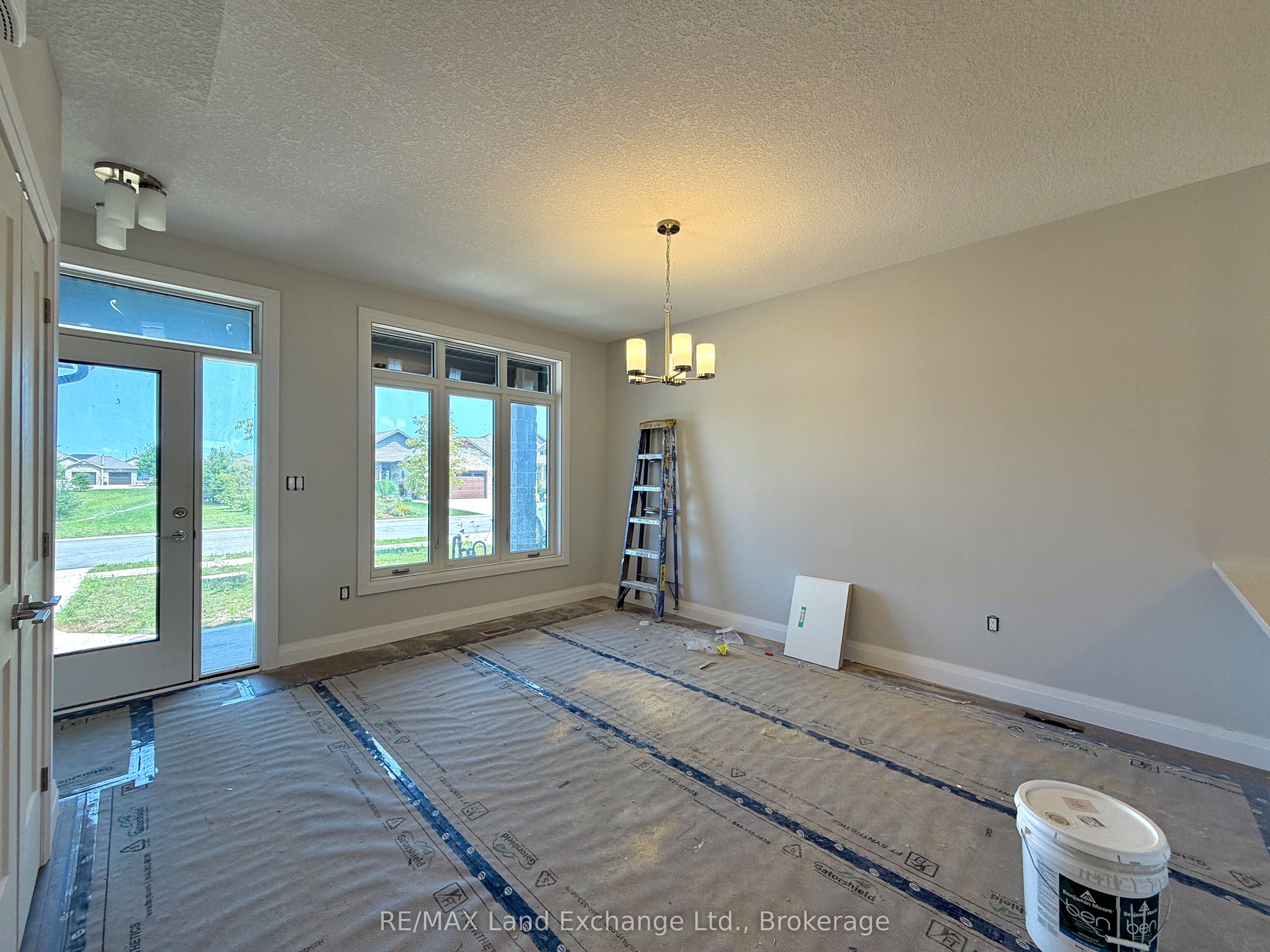 360 Rosner Drive Property Photo 5