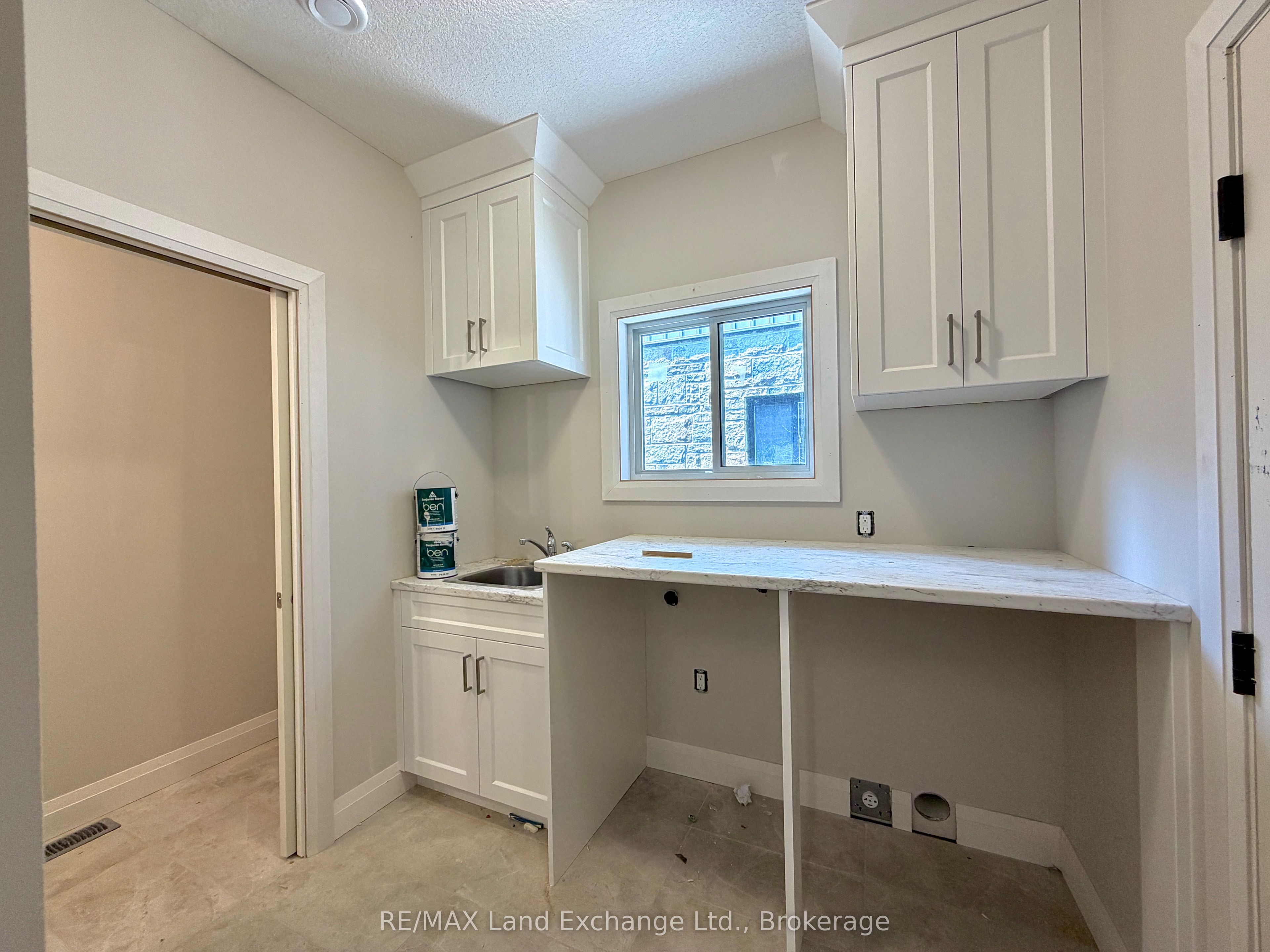 360 Rosner Drive Property Photo 7