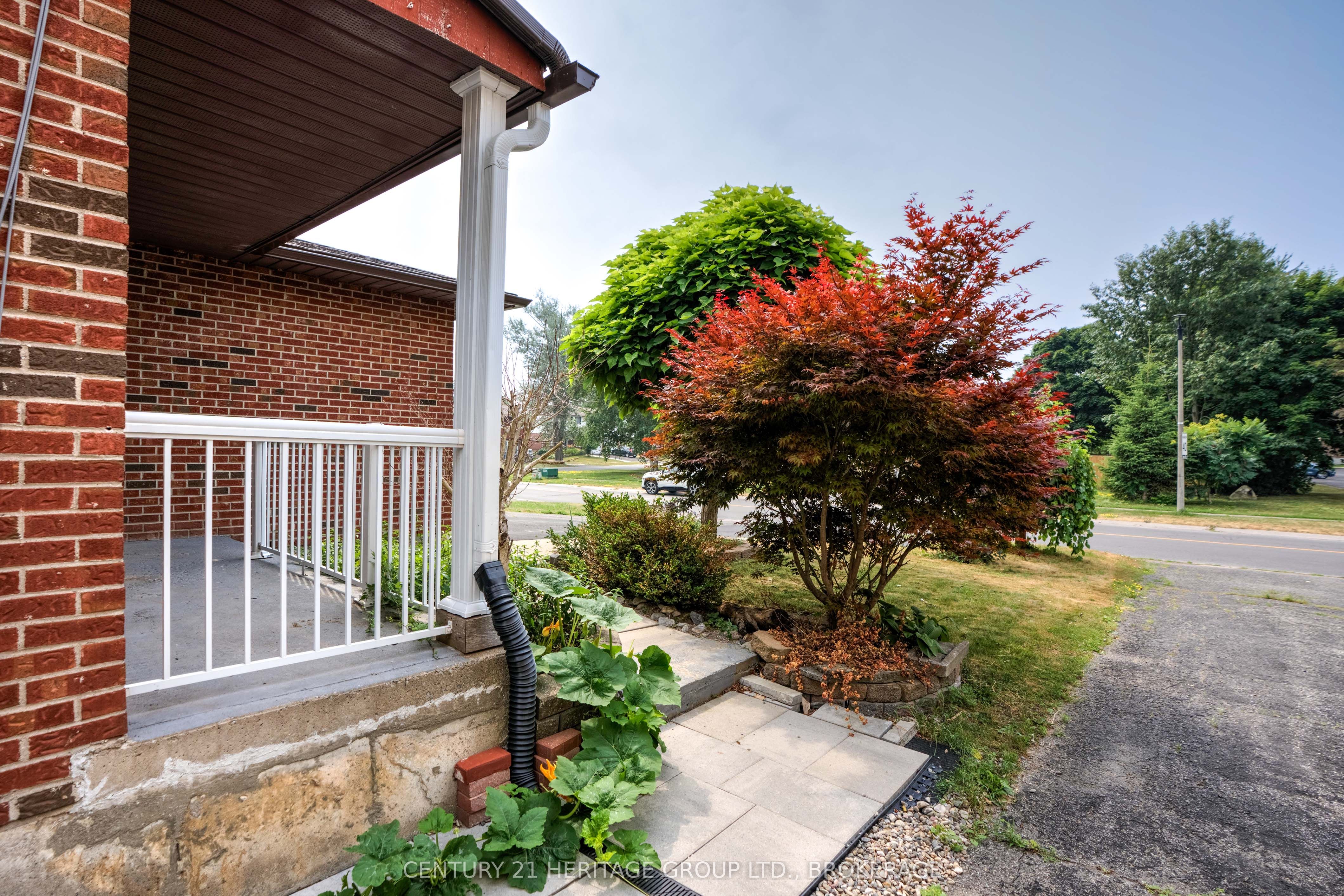 836 Milford Drive Property Photo 9