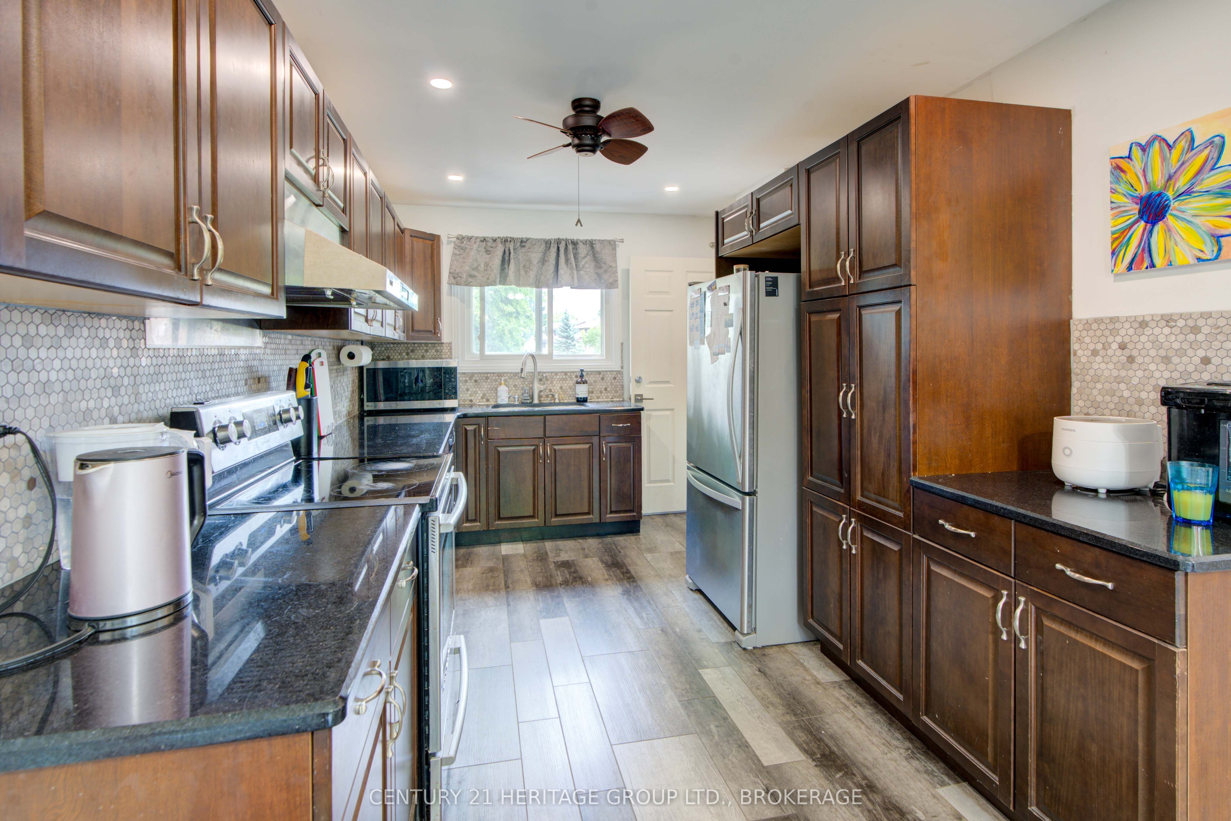 836 Milford Drive Property Photo 10