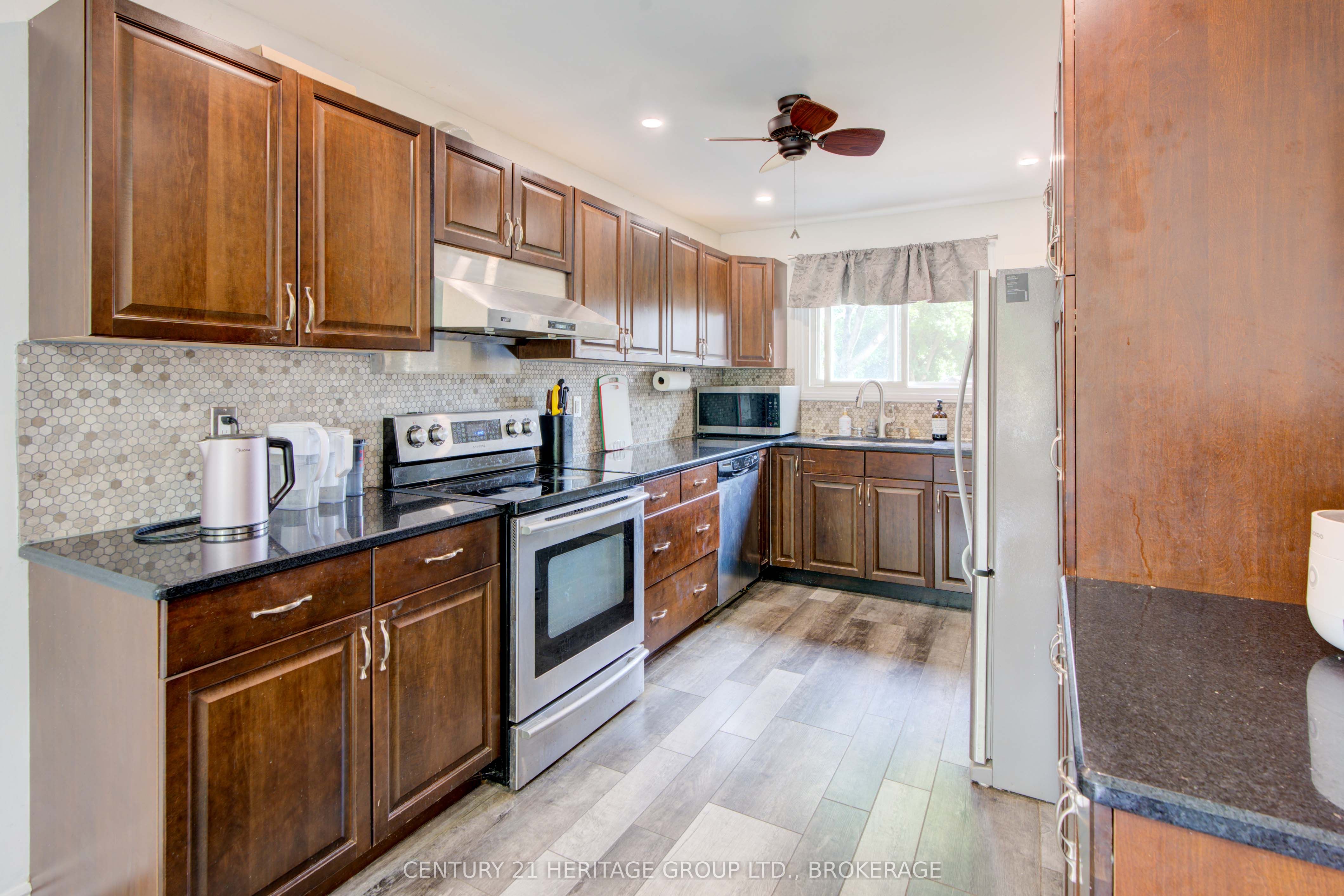 836 Milford Drive Property Photo 11