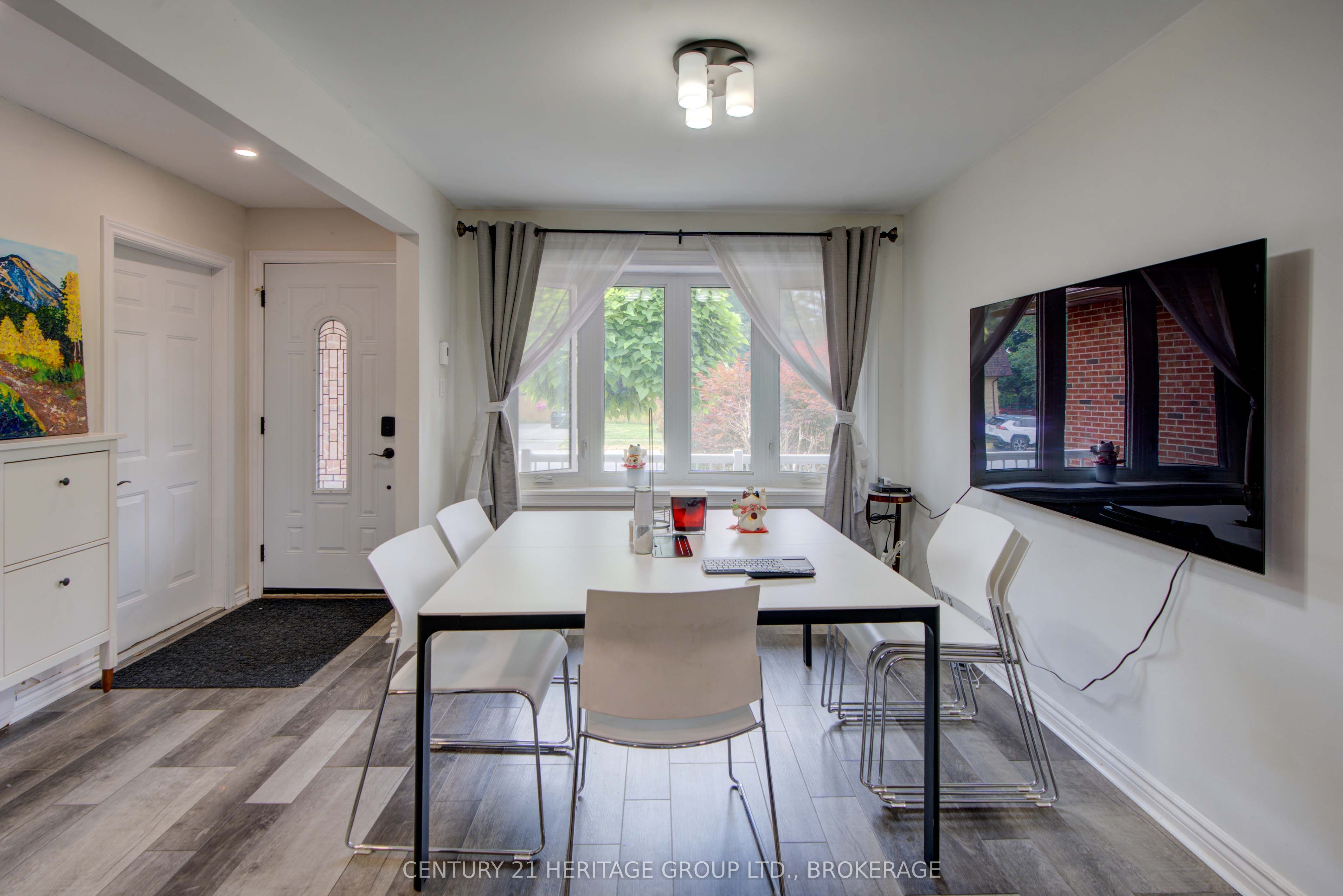 836 Milford Drive Property Photo 12