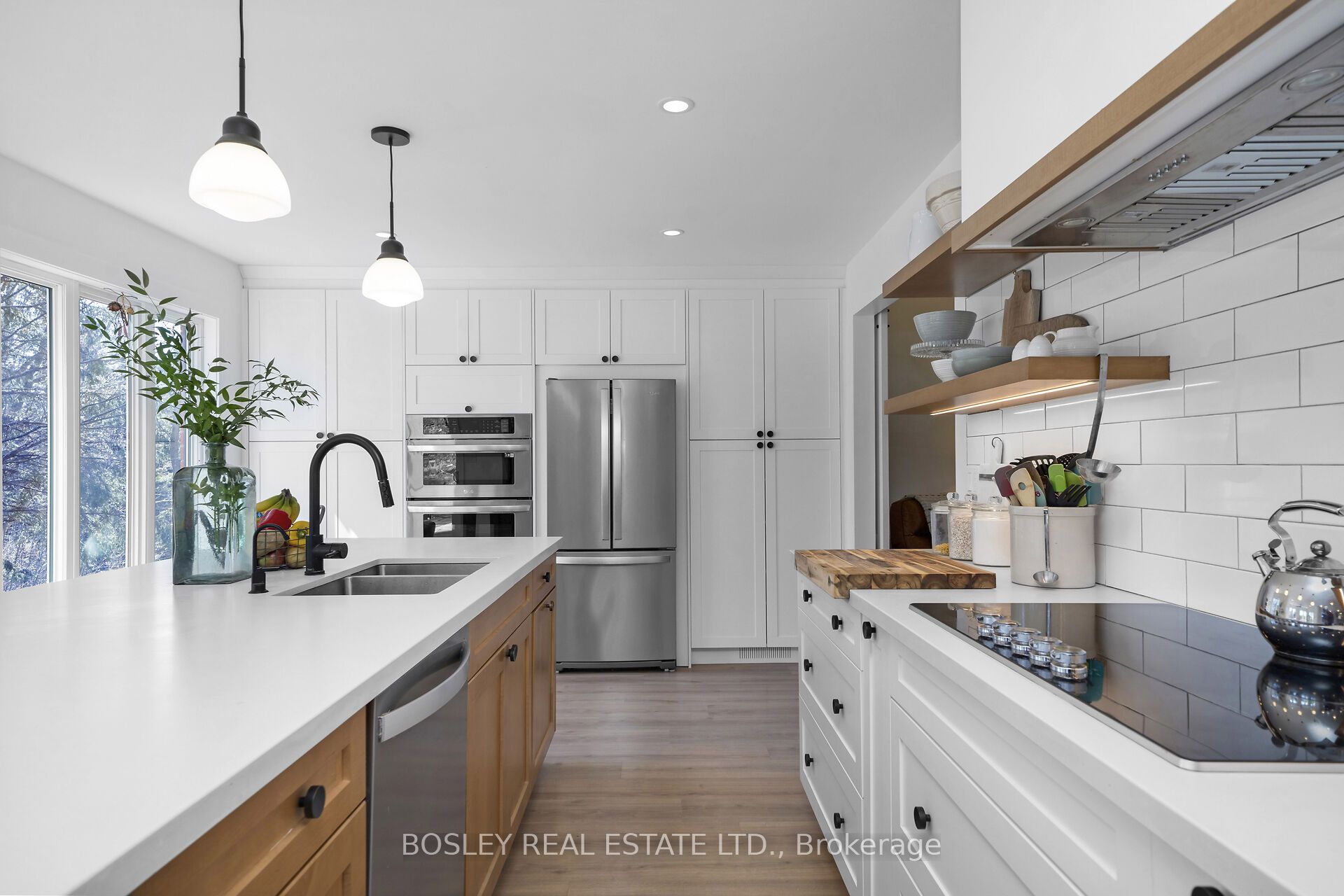 16 Bayberry Road Property Photo 13