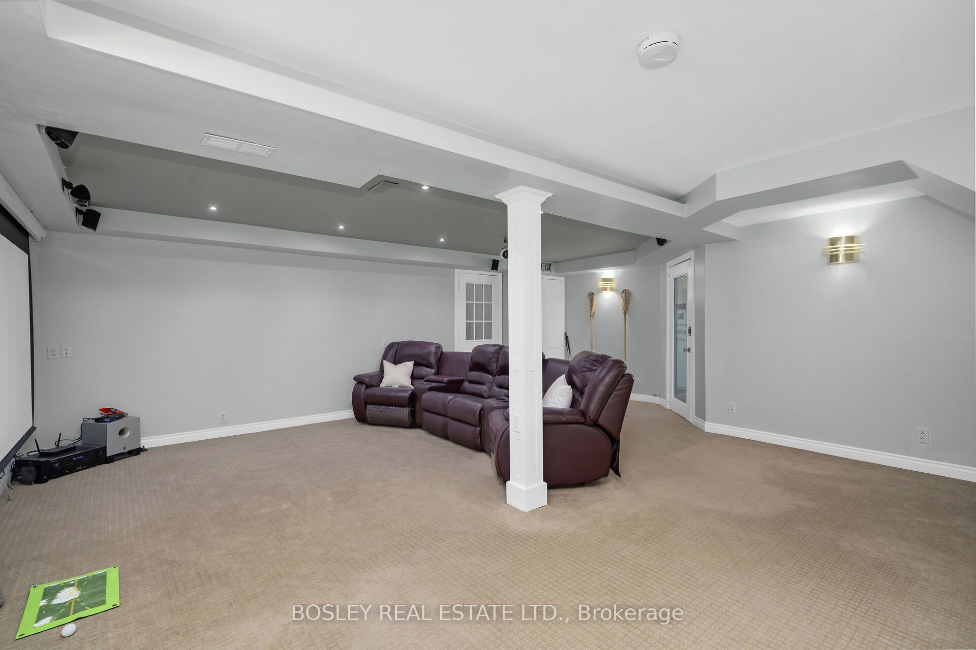 16 Bayberry Road Property Photo 36