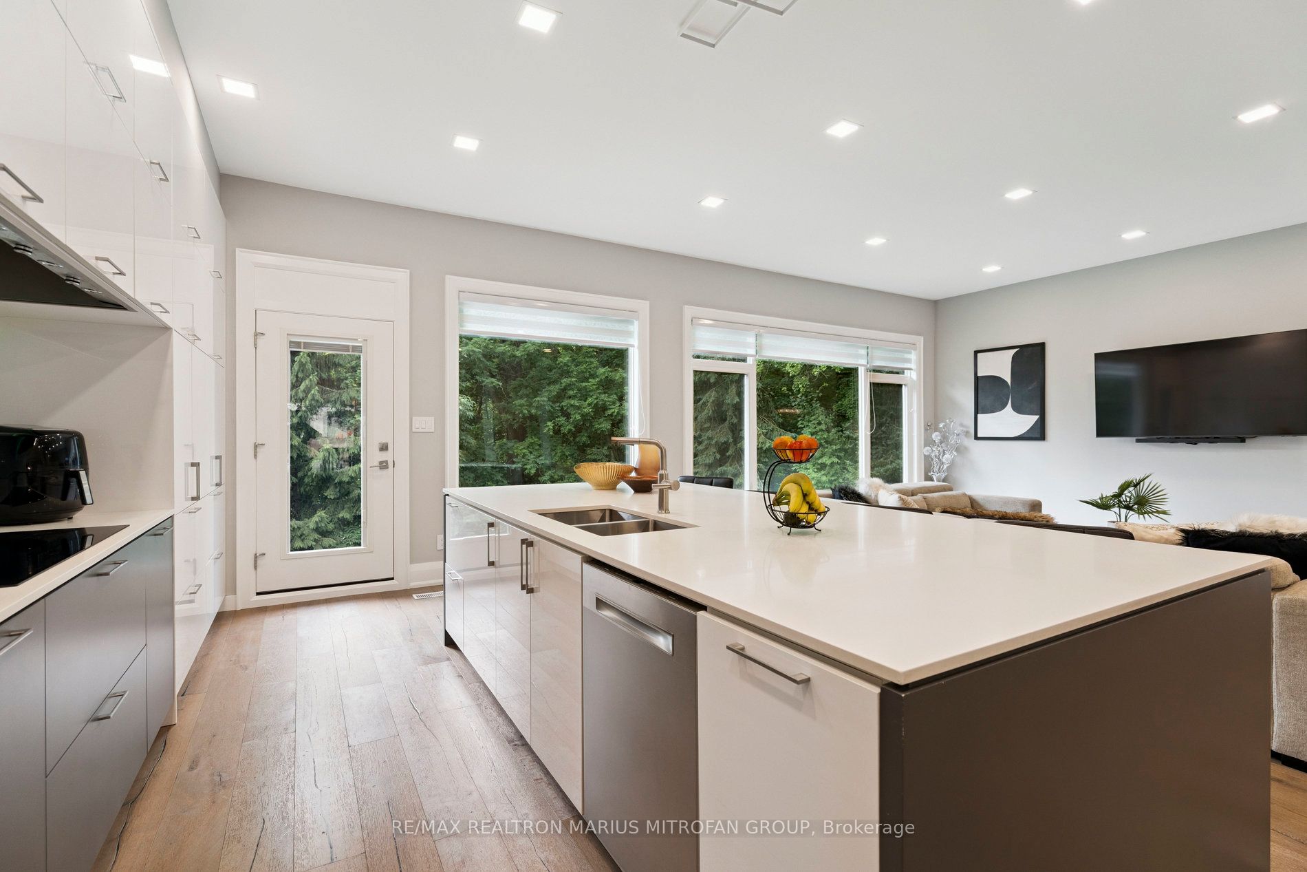 1 Gaywood Gardens Property Photo 15