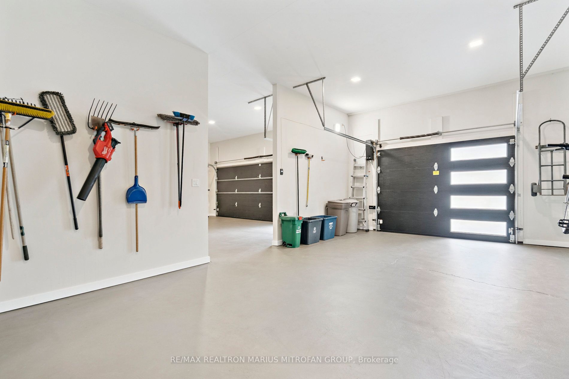 1 Gaywood Gardens Property Photo 38