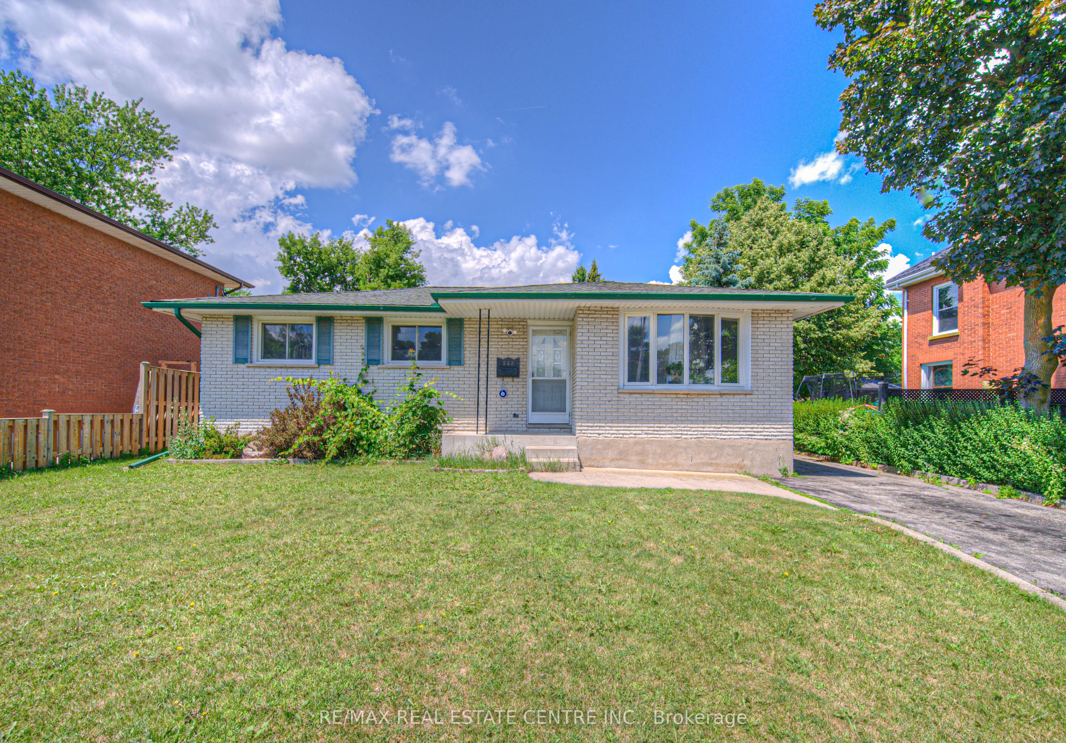 523 Dunbar Rd Property Photo 1