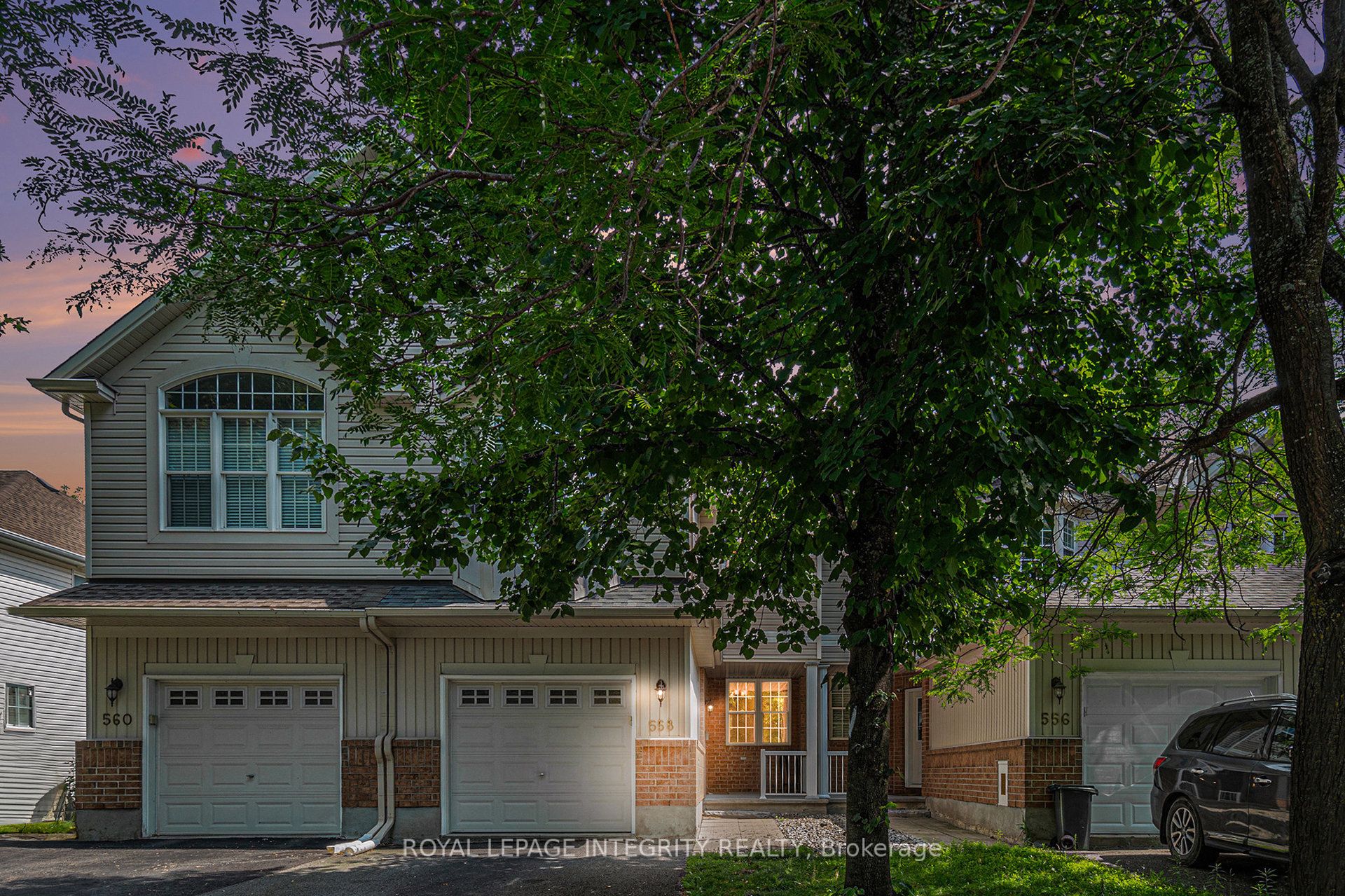 558 Aberfoyle Cir