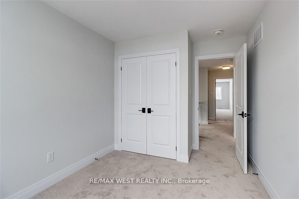 113 Hartley Avenue 22 Property Photo 10