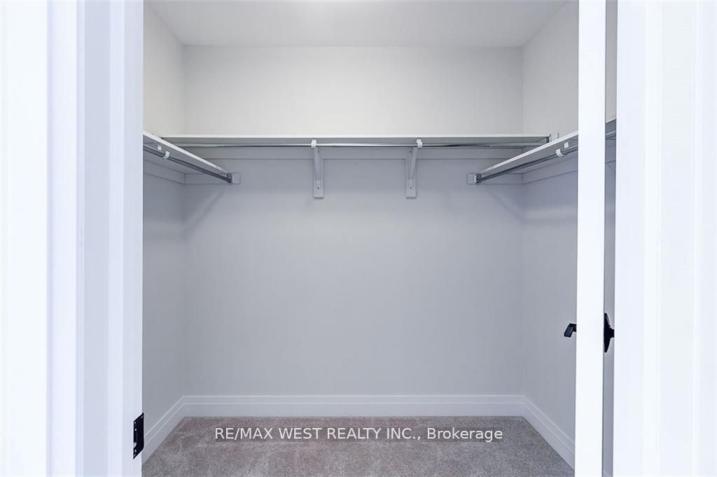 113 Hartley Avenue 22 Property Photo 12