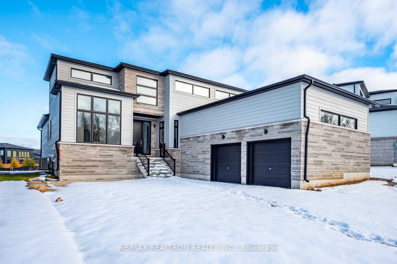 97 Goldie Court Property Photo 20