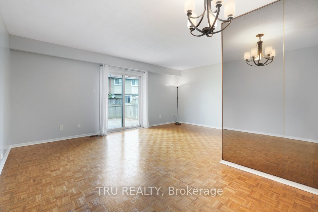 227 Pickford Drive Property Photo 12