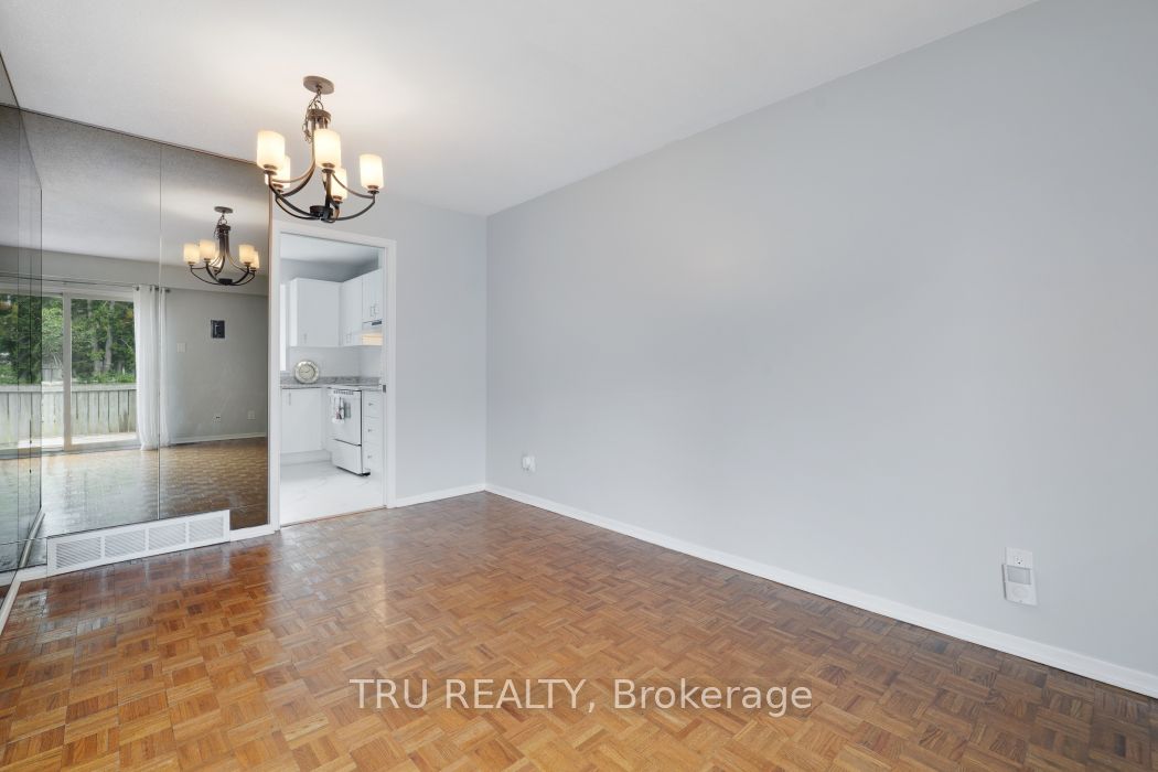 227 Pickford Drive Property Photo 16