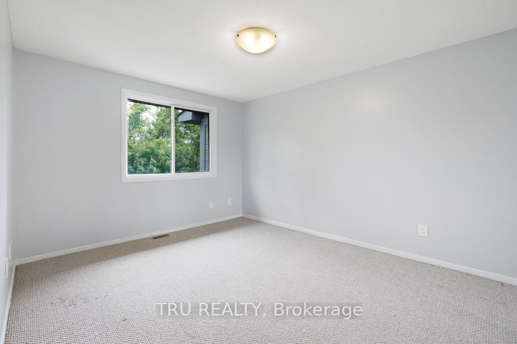 227 Pickford Drive Property Photo 19