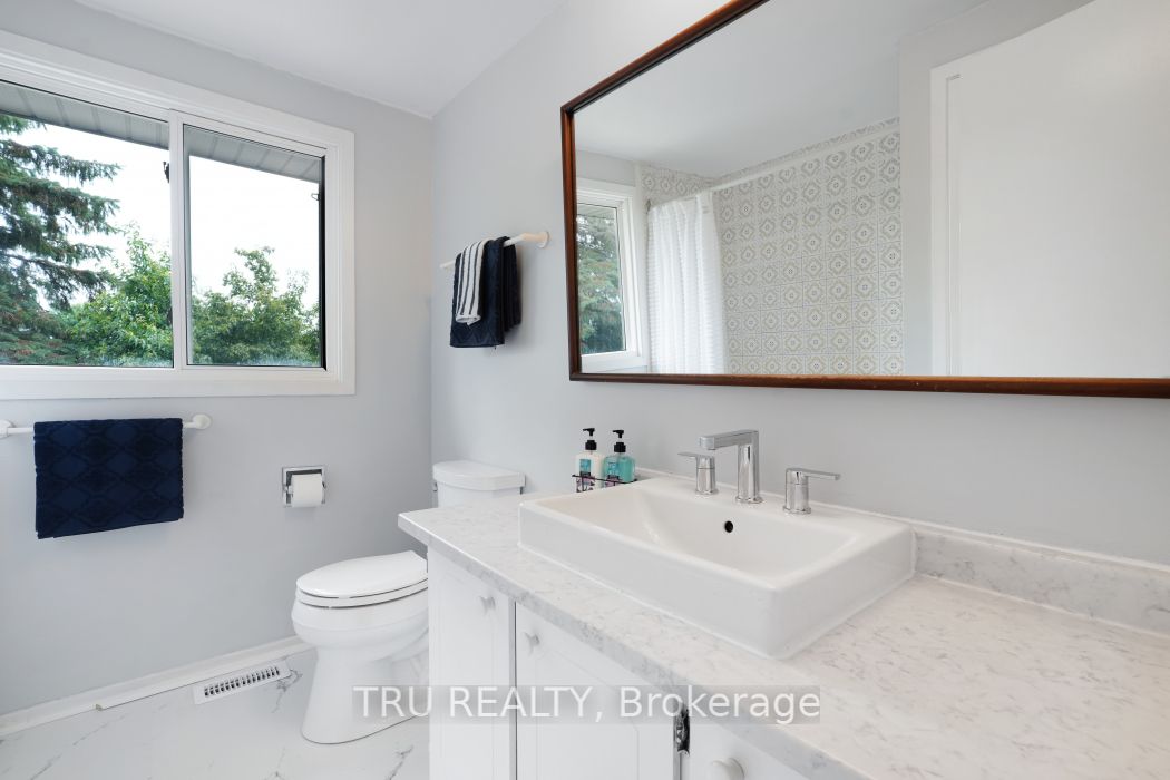 227 Pickford Drive Property Photo 22