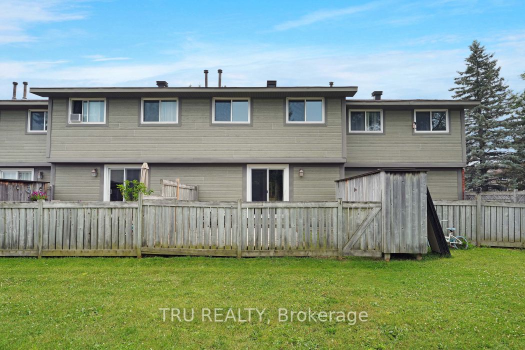 227 Pickford Drive Property Photo 35