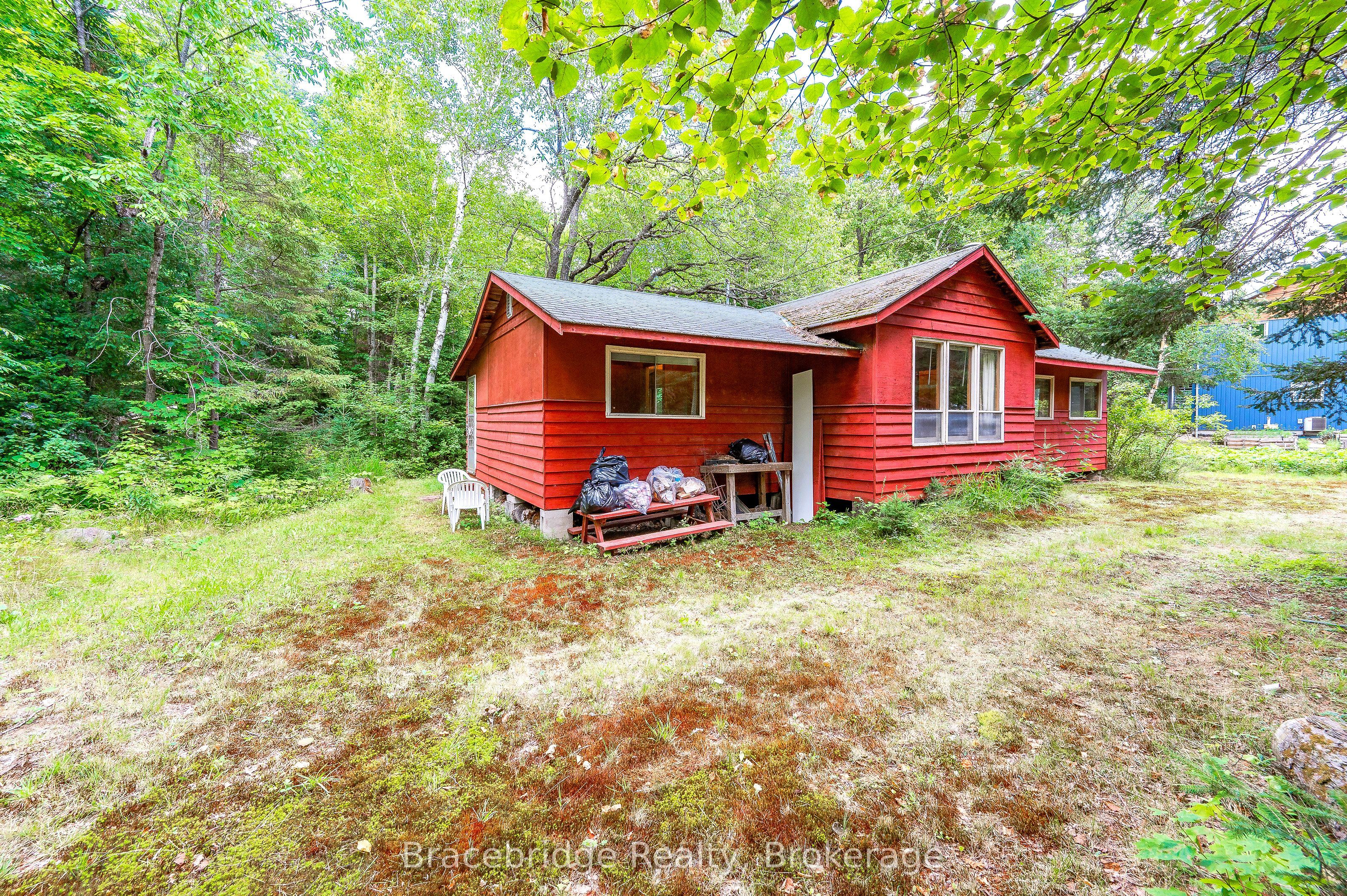 1023 Colony Trl Property Photo 1