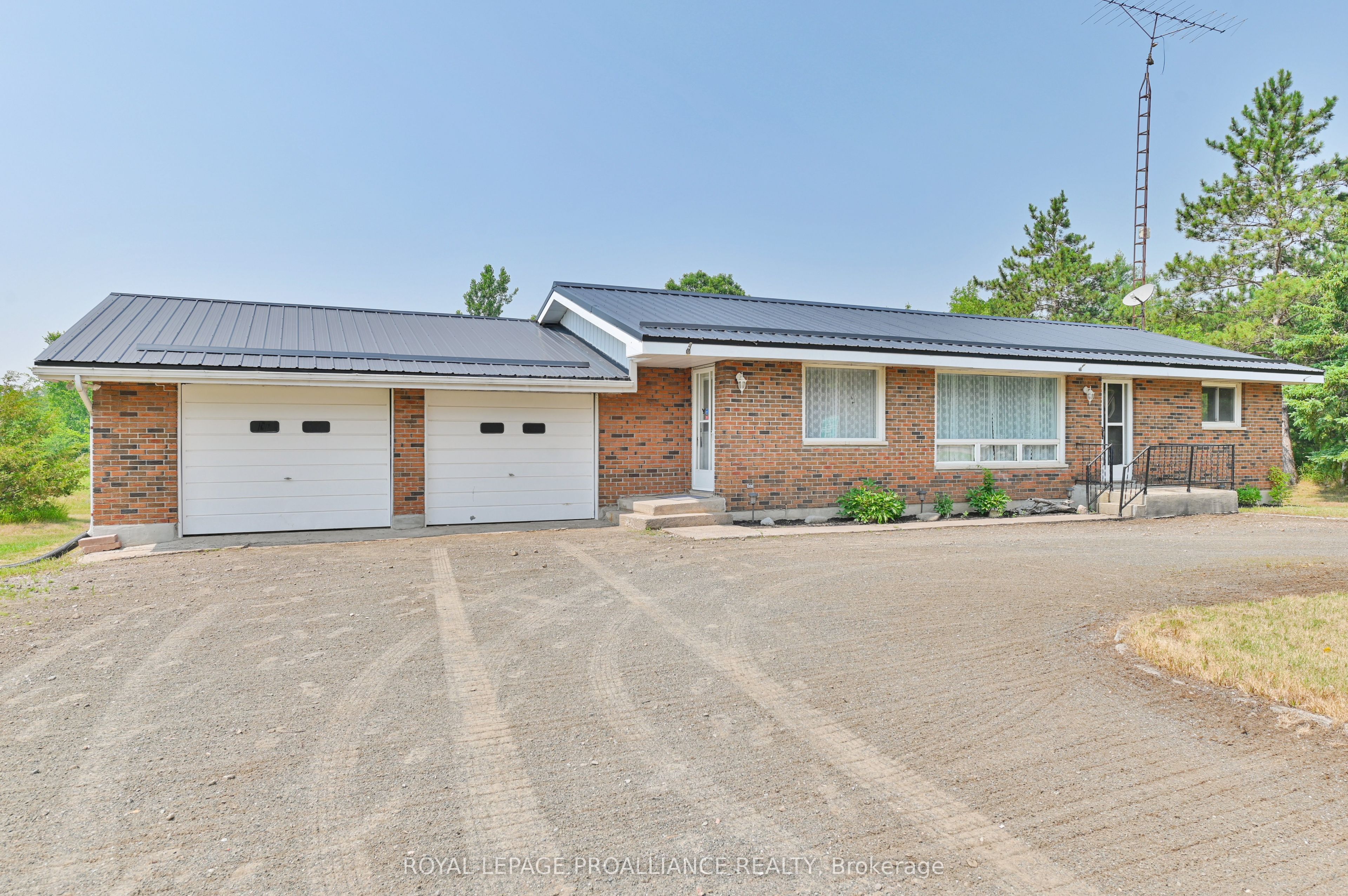6055 Highway 37 N/a Property Photo 1