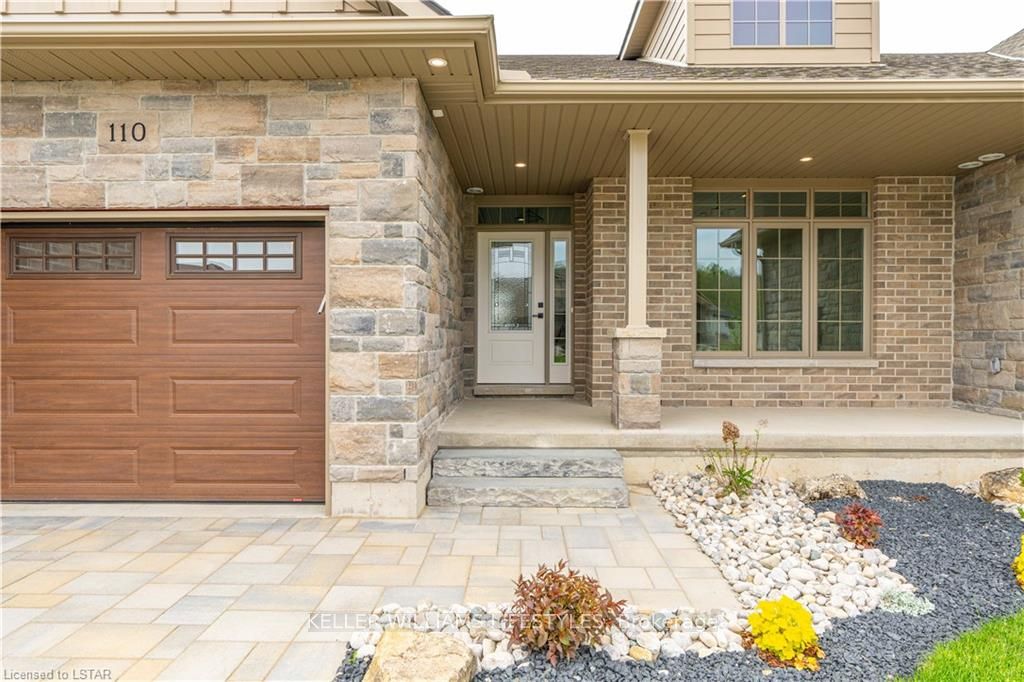 110 Leneve Street Property Photo 3