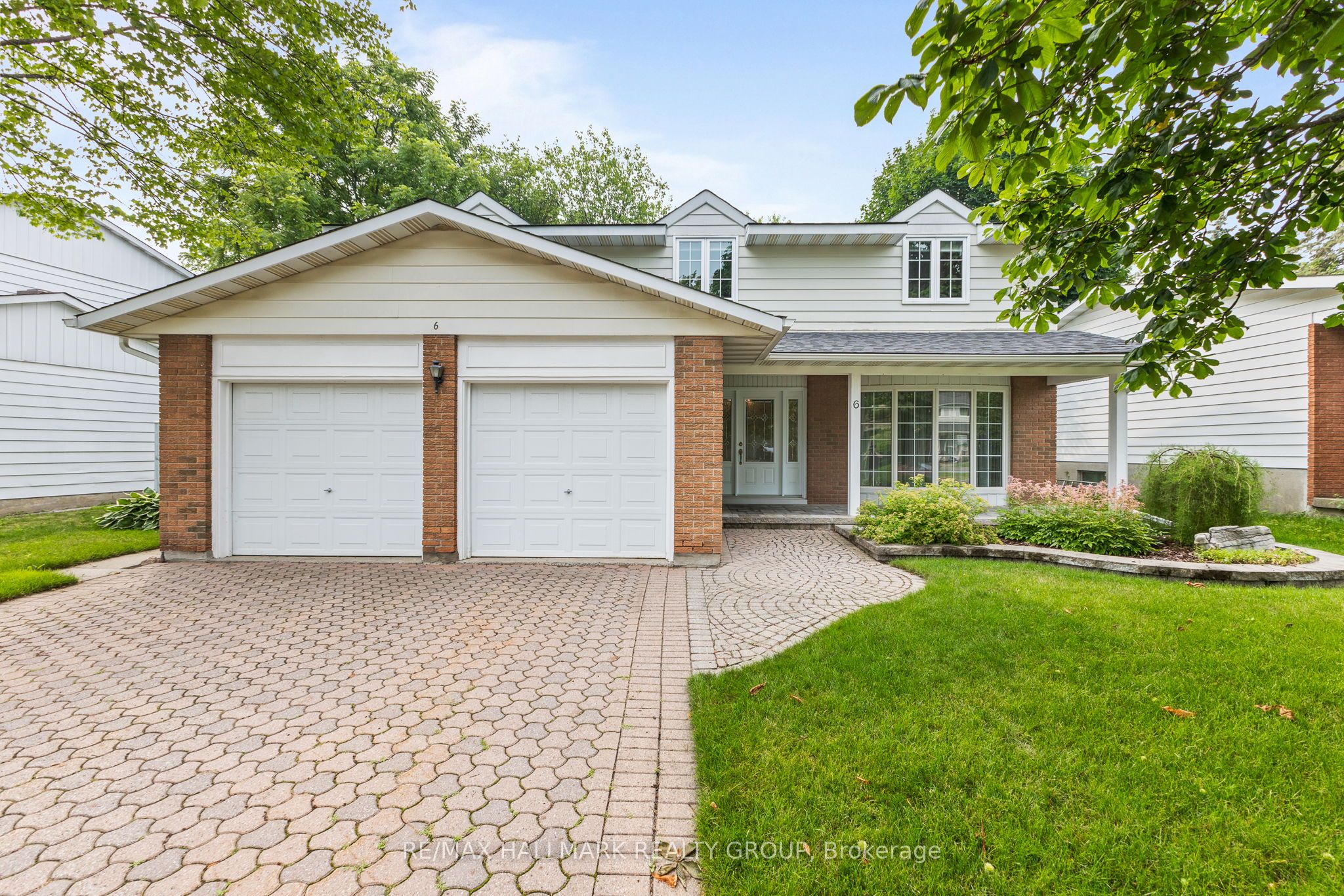6 Centrepark Drive Property Photo 2