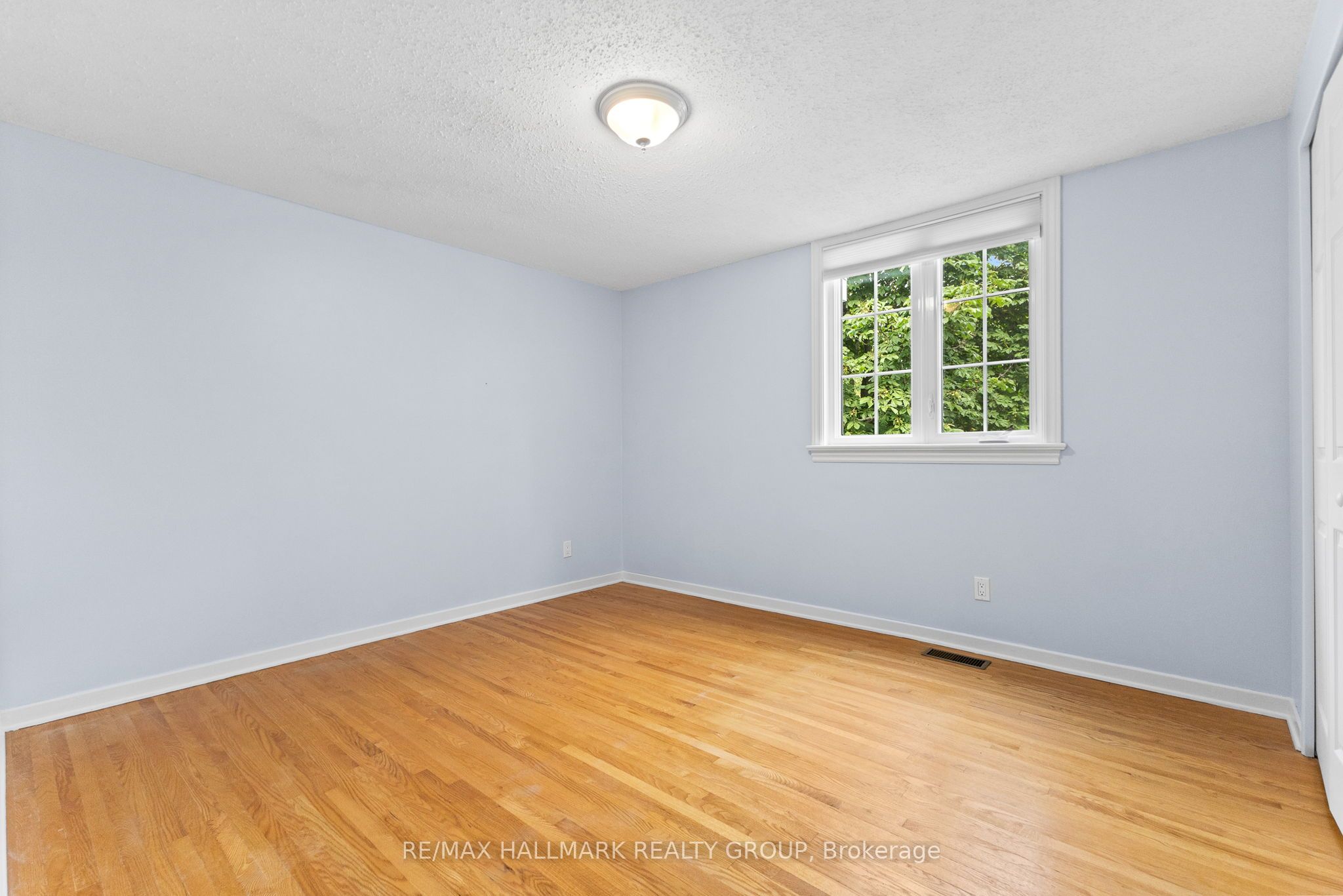6 Centrepark Drive Property Photo 19