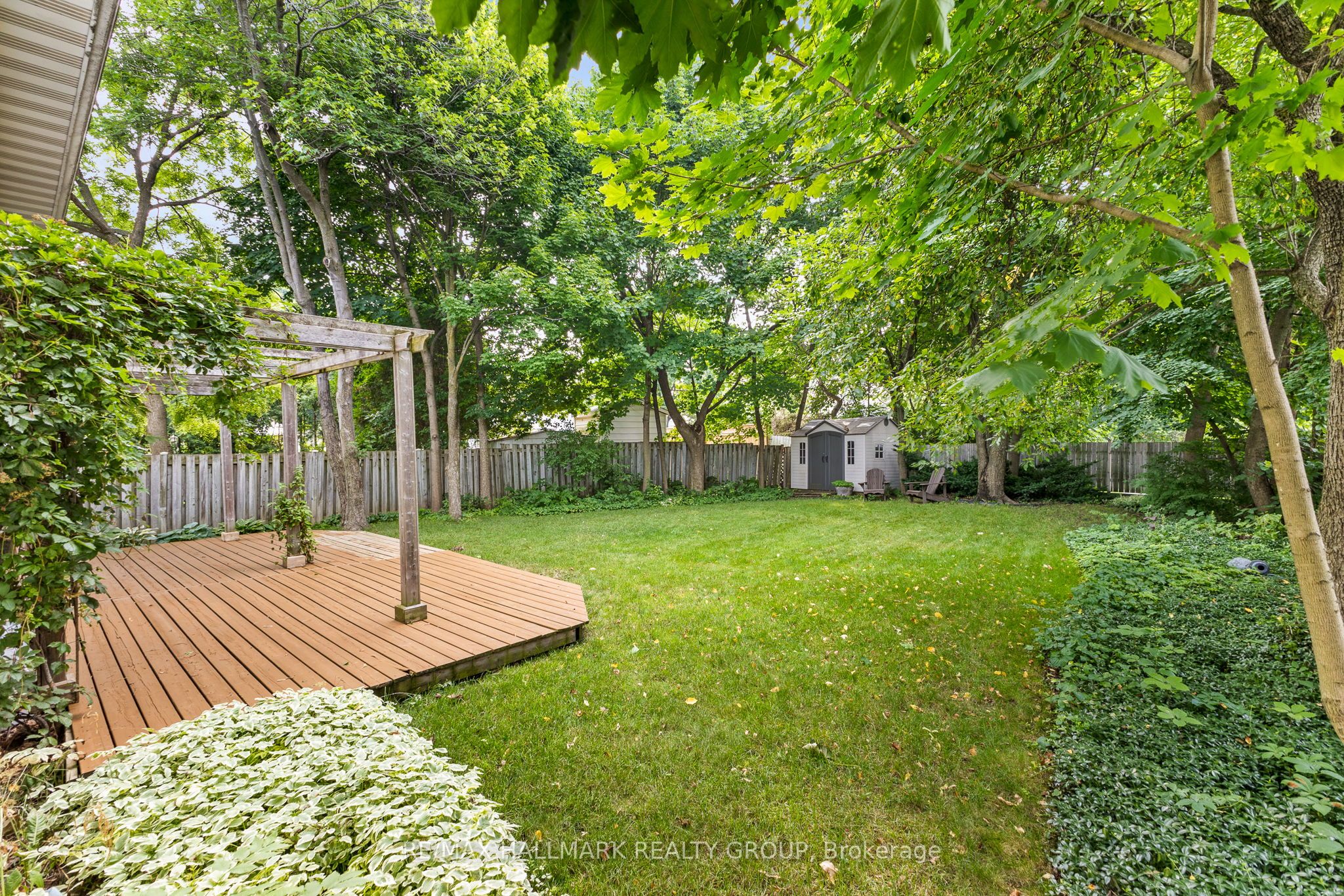 6 Centrepark Drive Property Photo 41