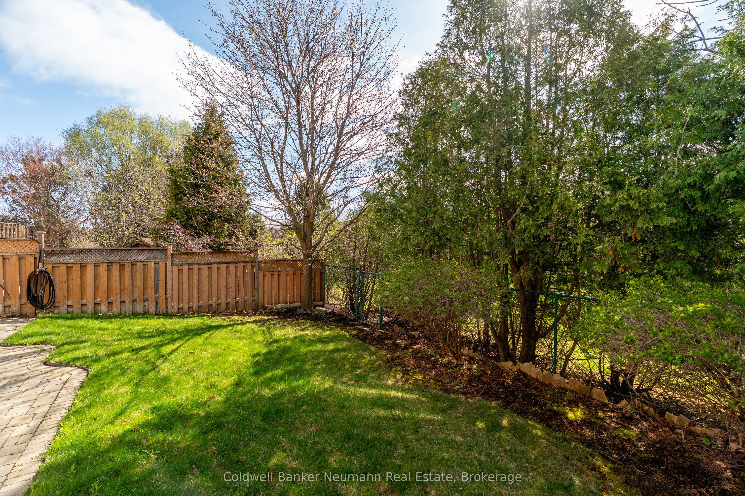 38 Carroll Crescent Property Photo 22