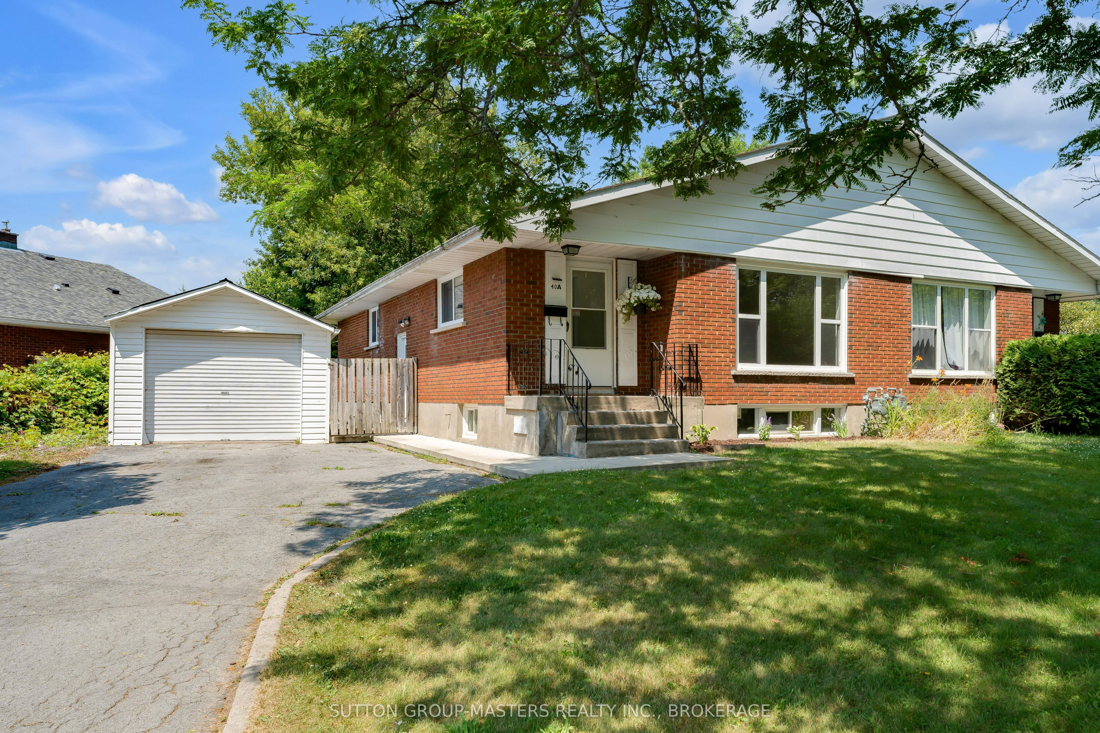 40 Crescent Drive Property Photo 1