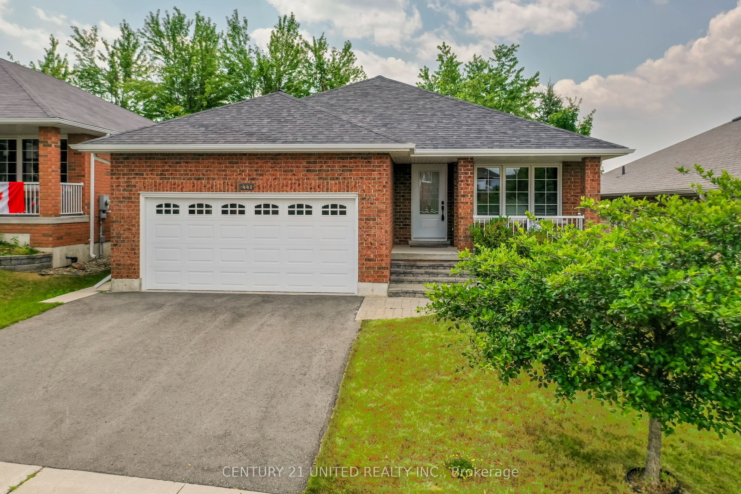 441 Bianco Crescent Property Photo 1