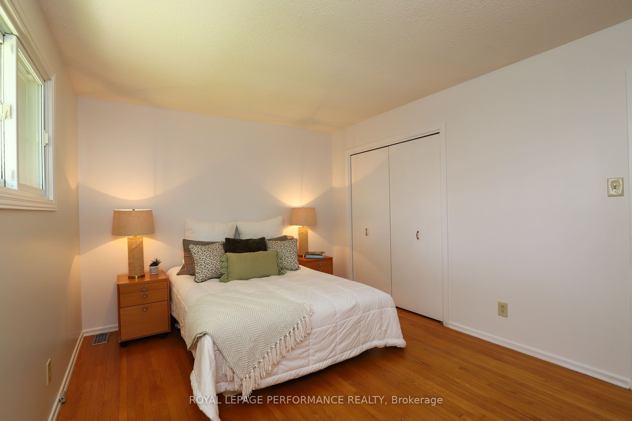 45 Keewatin Crescent Property Photo 18
