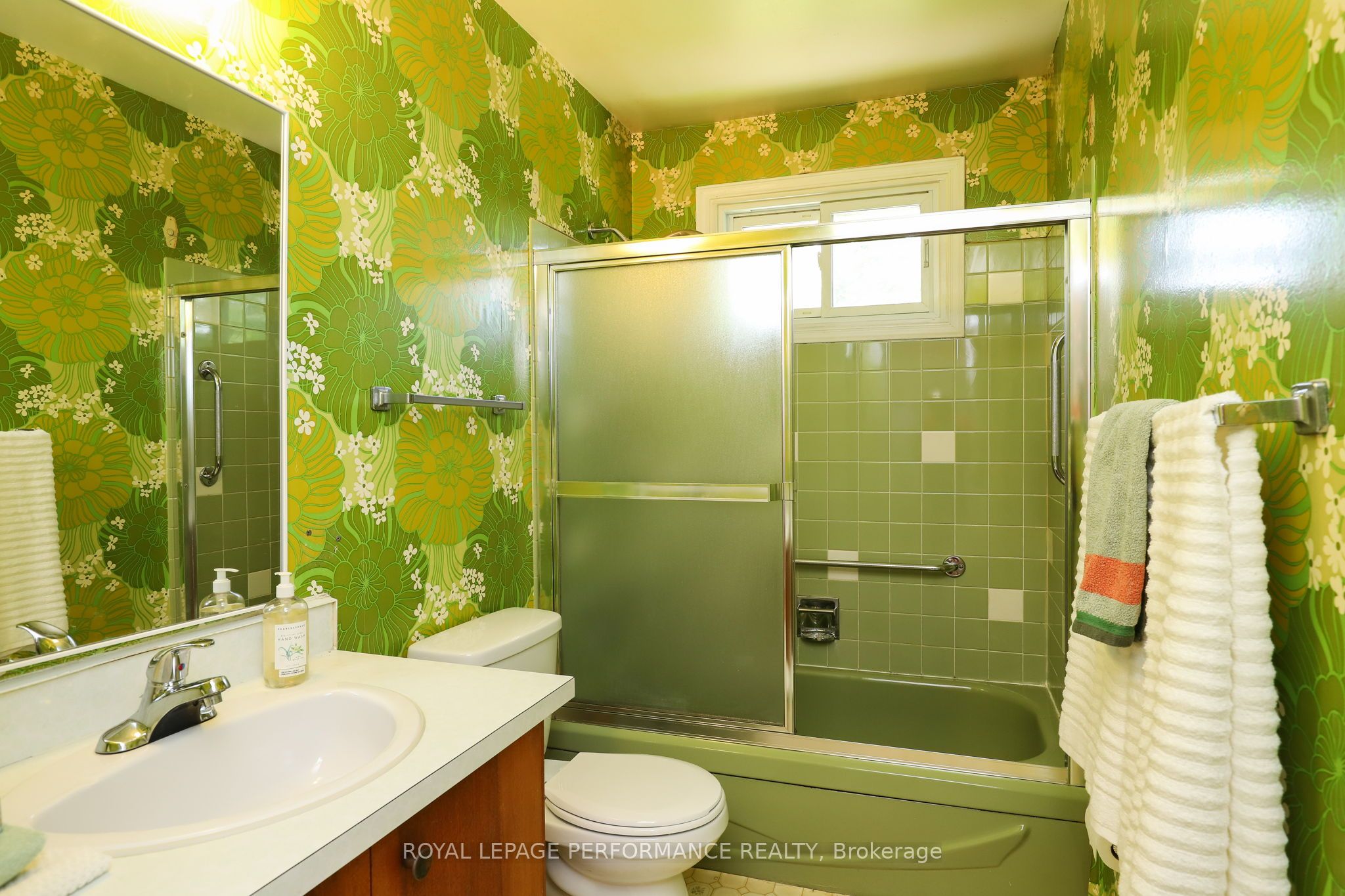 45 Keewatin Crescent Property Photo 20