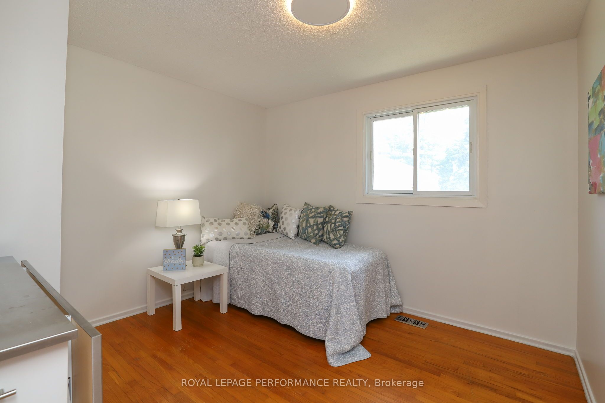 45 Keewatin Crescent Property Photo 21