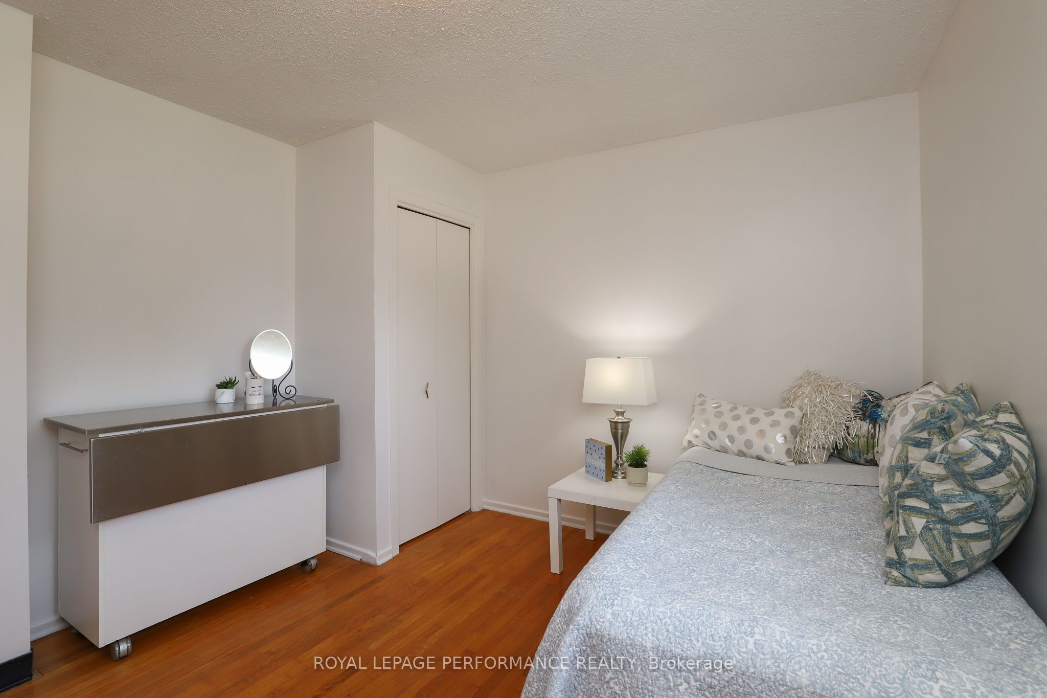 45 Keewatin Crescent Property Photo 22