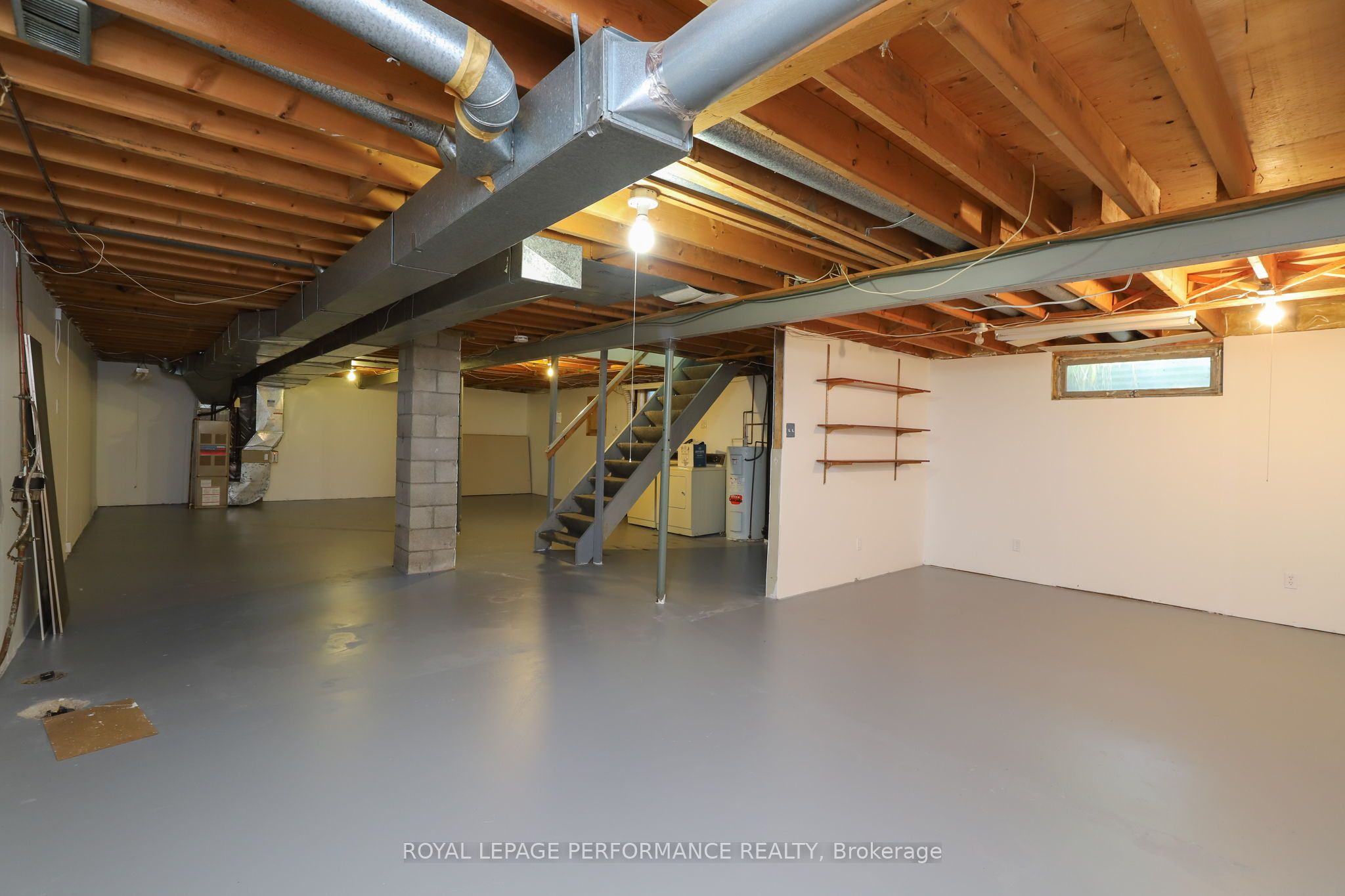 45 Keewatin Crescent Property Photo 25