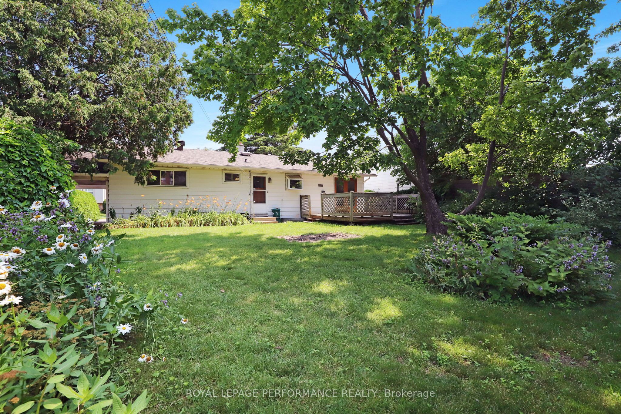 45 Keewatin Crescent Property Photo 29