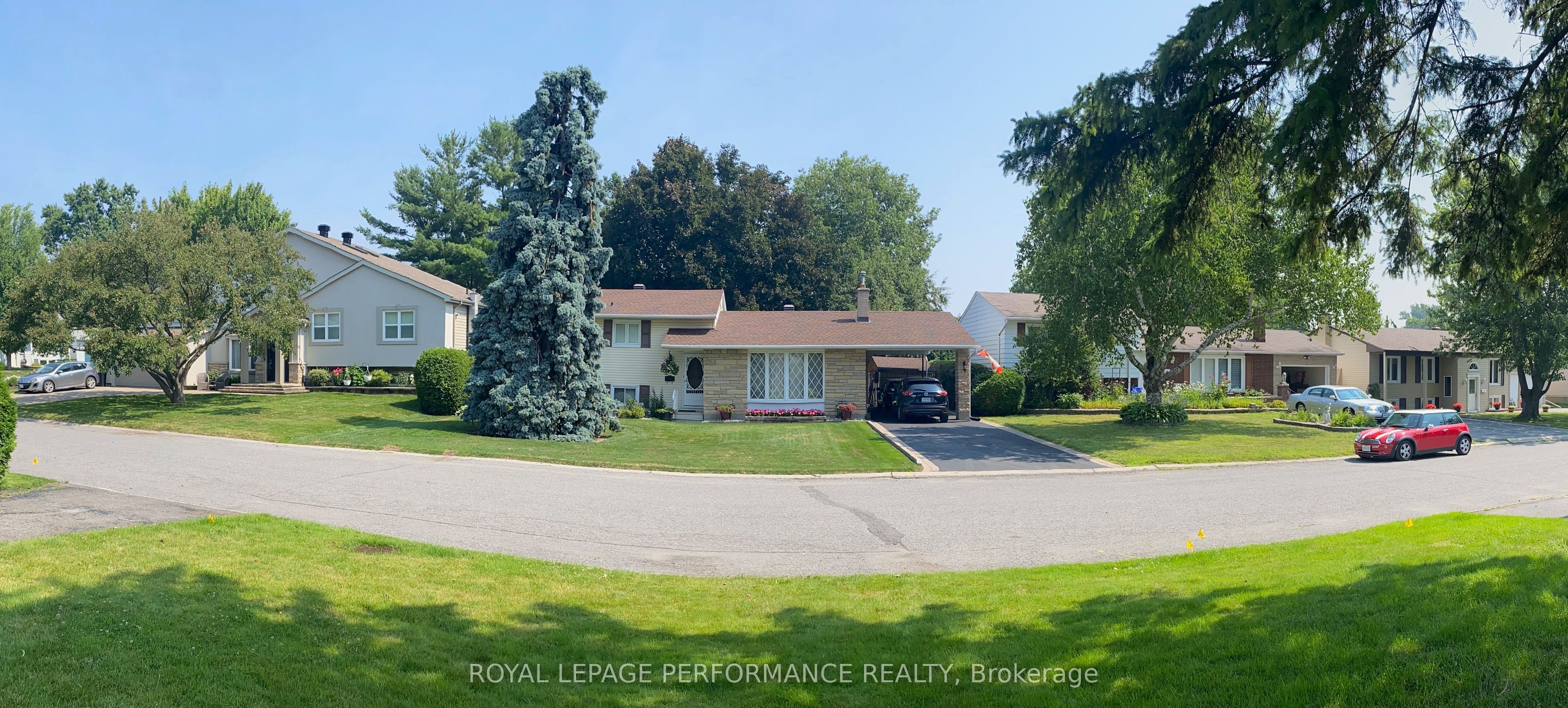 45 Keewatin Crescent Property Photo 32