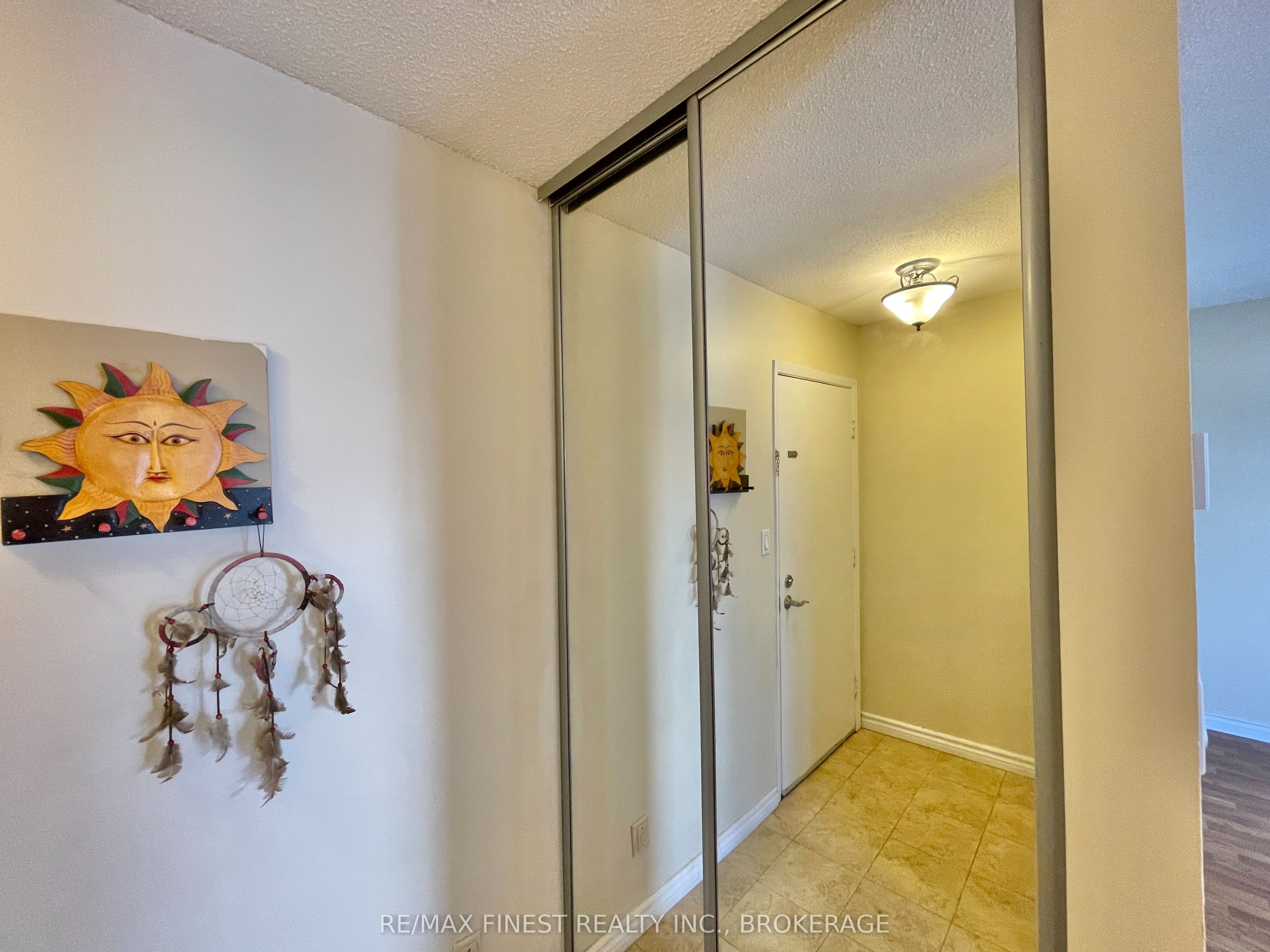 845 Milford Drive 313 Property Photo 3