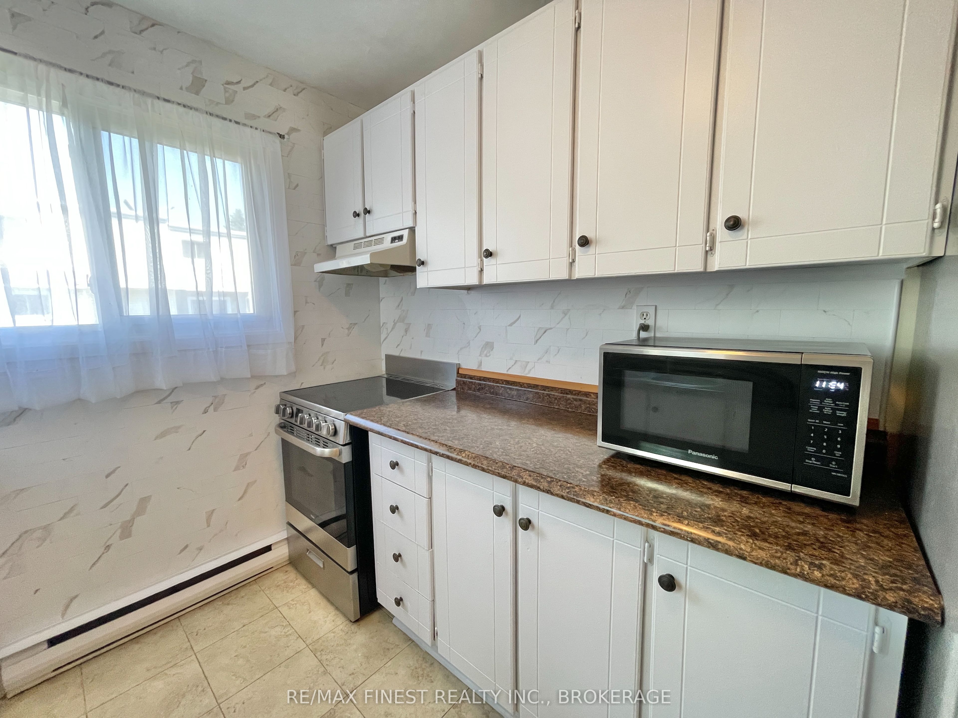 845 Milford Drive 313 Property Photo 6